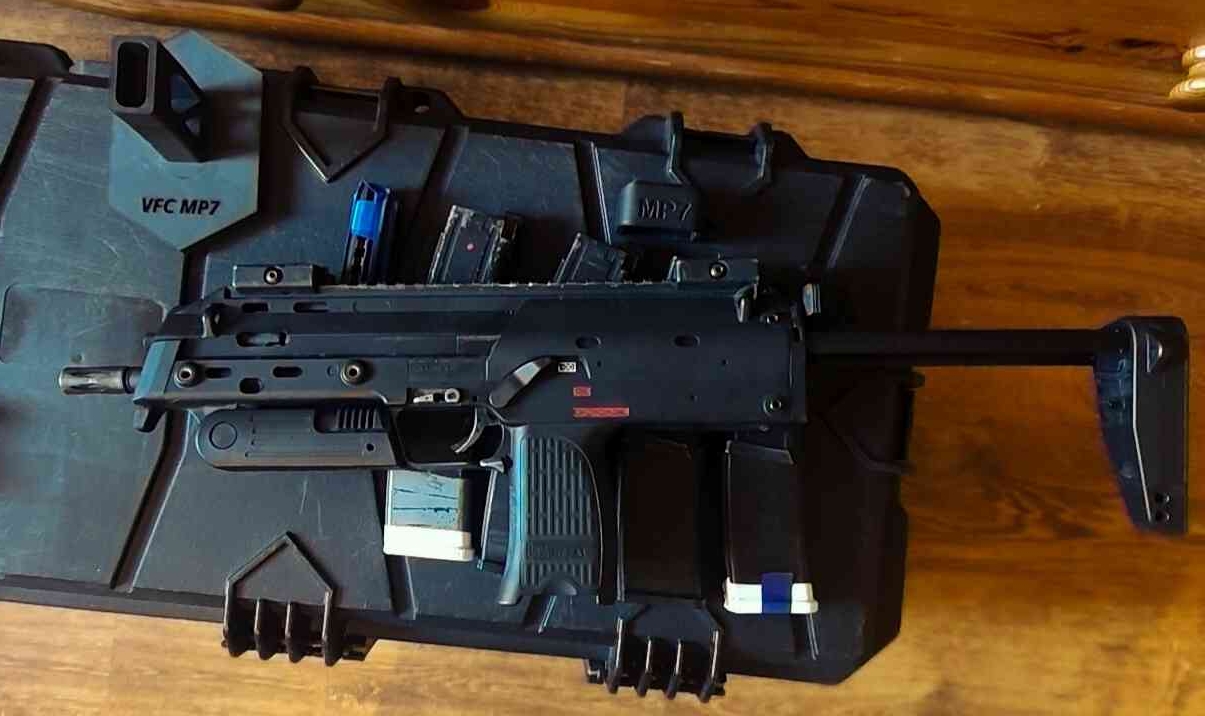Vfc mp7 (backplate i dodatki)