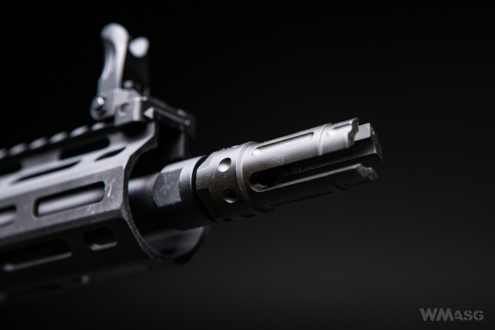 Cyma CM.097B - z zewnątrz