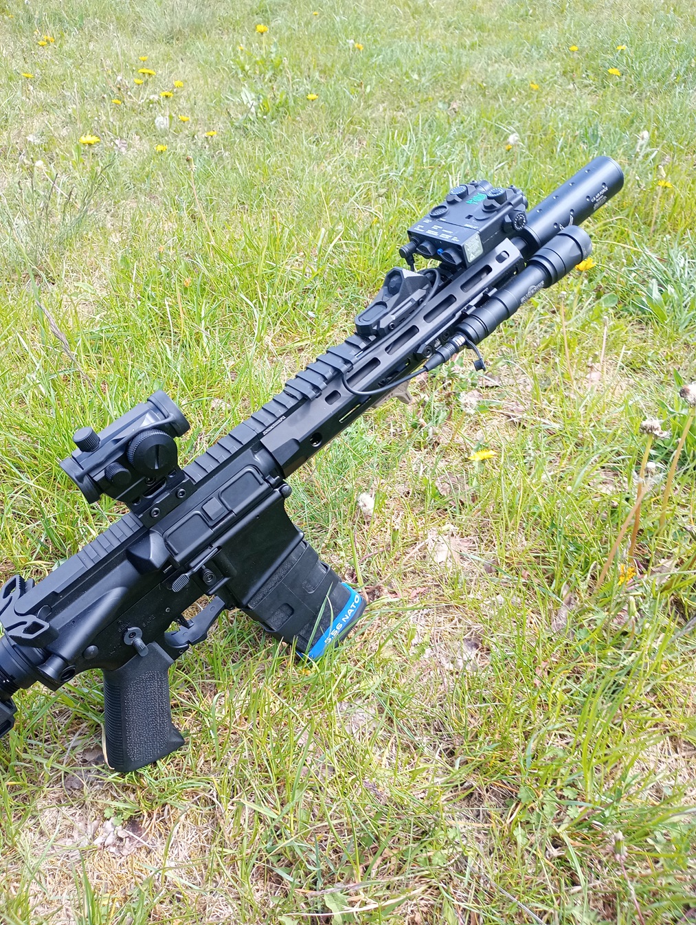 Repliki, repliki, dużo replik