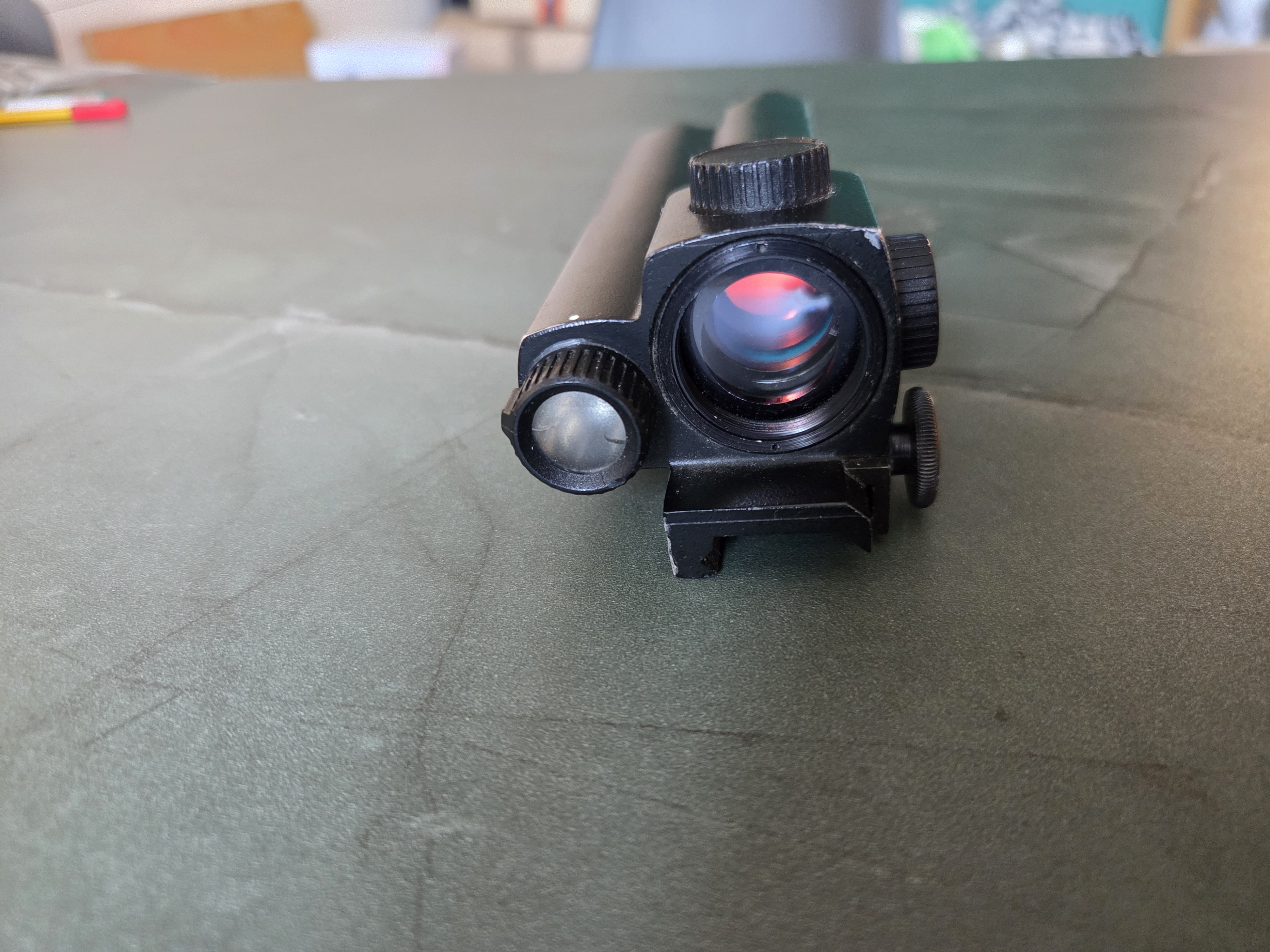 Aimpoint Electronic MK3