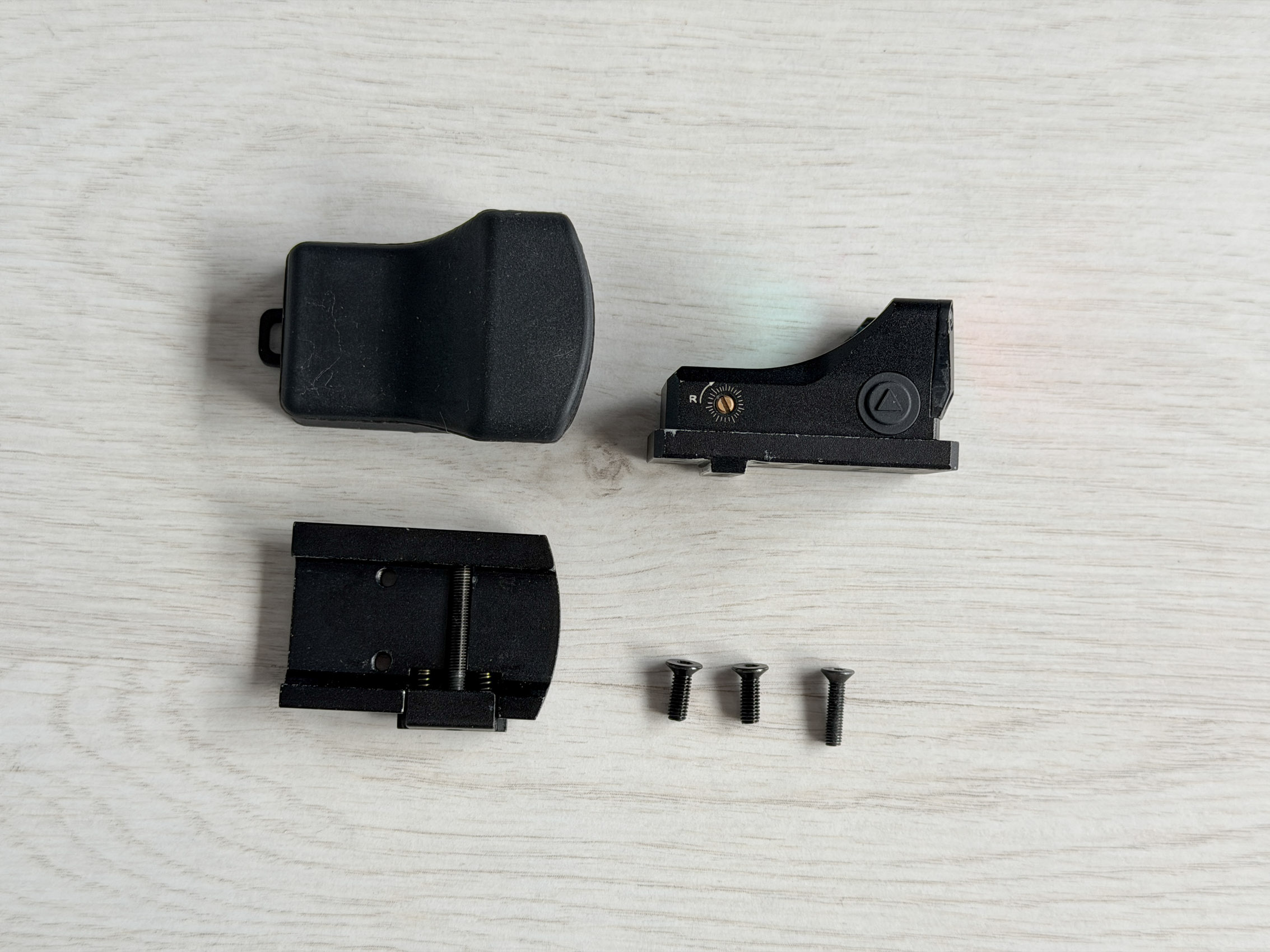 Kolimator M1 mini czarny res + płytka do Kp18/glock
