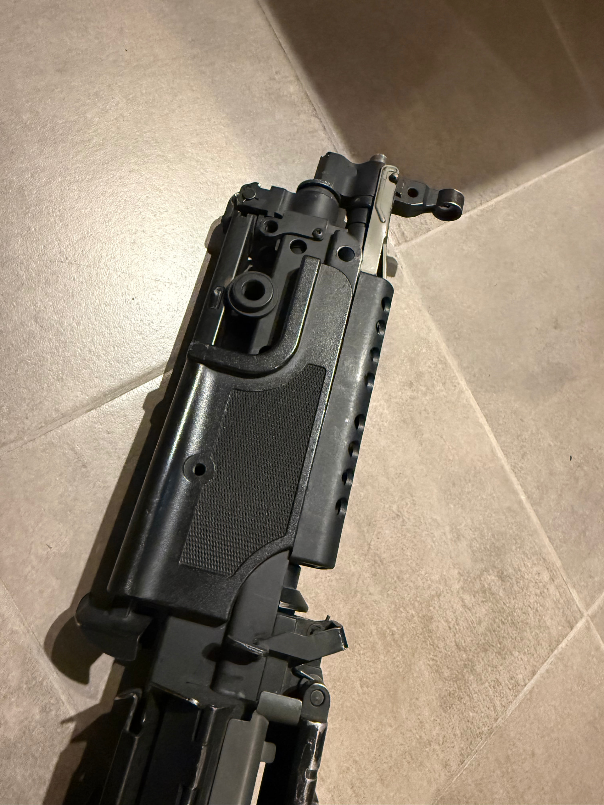 Antyk Specna-Arms - wydmuszka M249