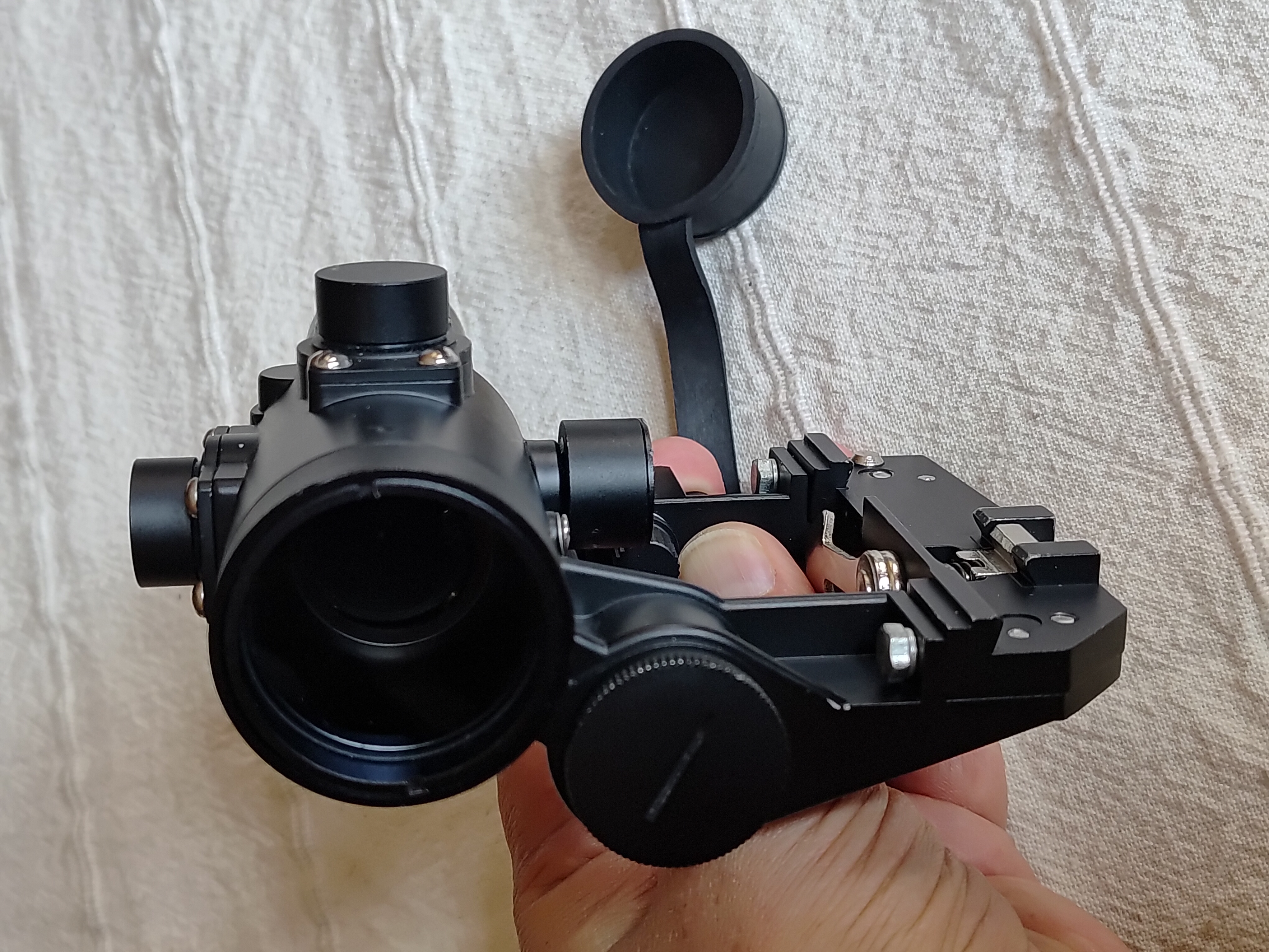 Replika ASG rosyjskiego celownika kolimatorowego typu PK-A do AK SKS SVD