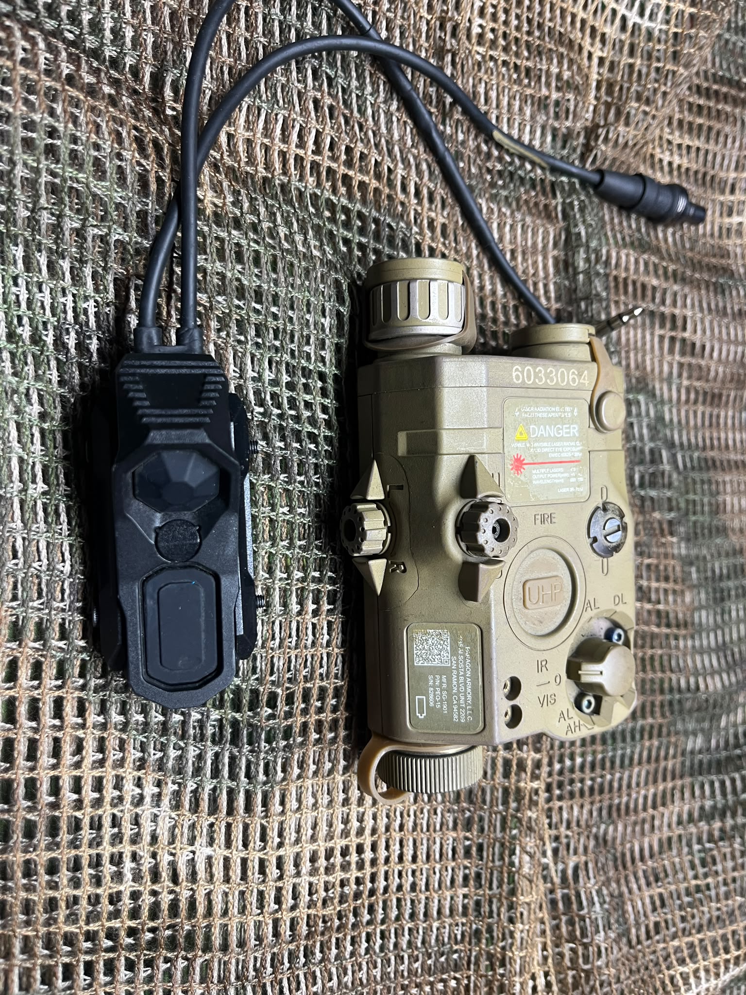AN/PEQ 15 latarka/laser + włącznik