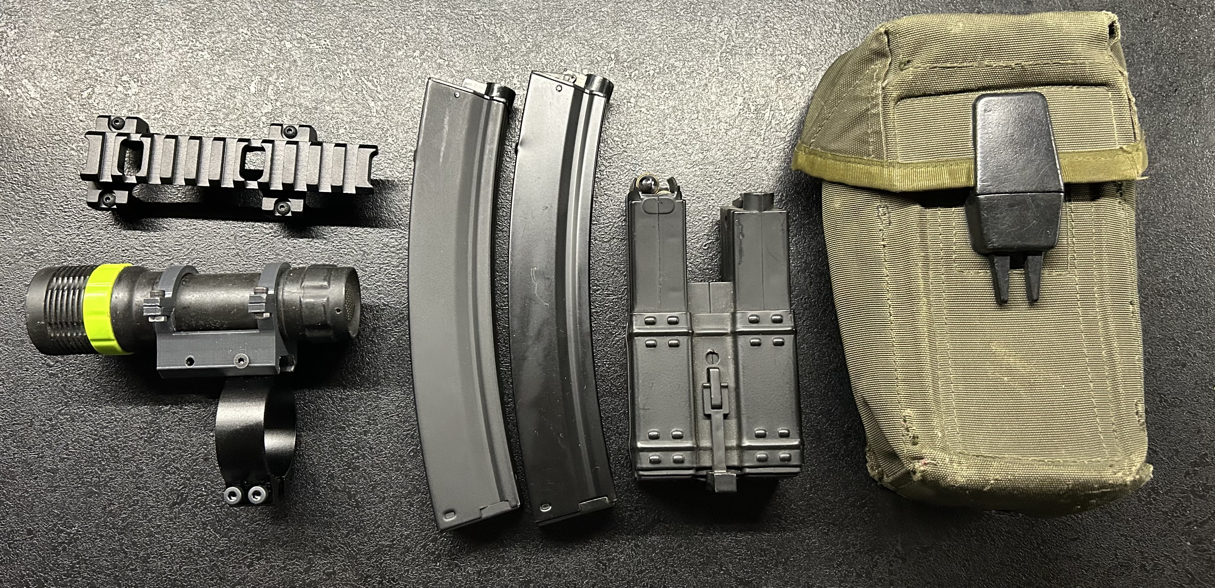 Części Mp5sd AEG latarka montaż latarki kolimatora magazynek ASG szyna RIS