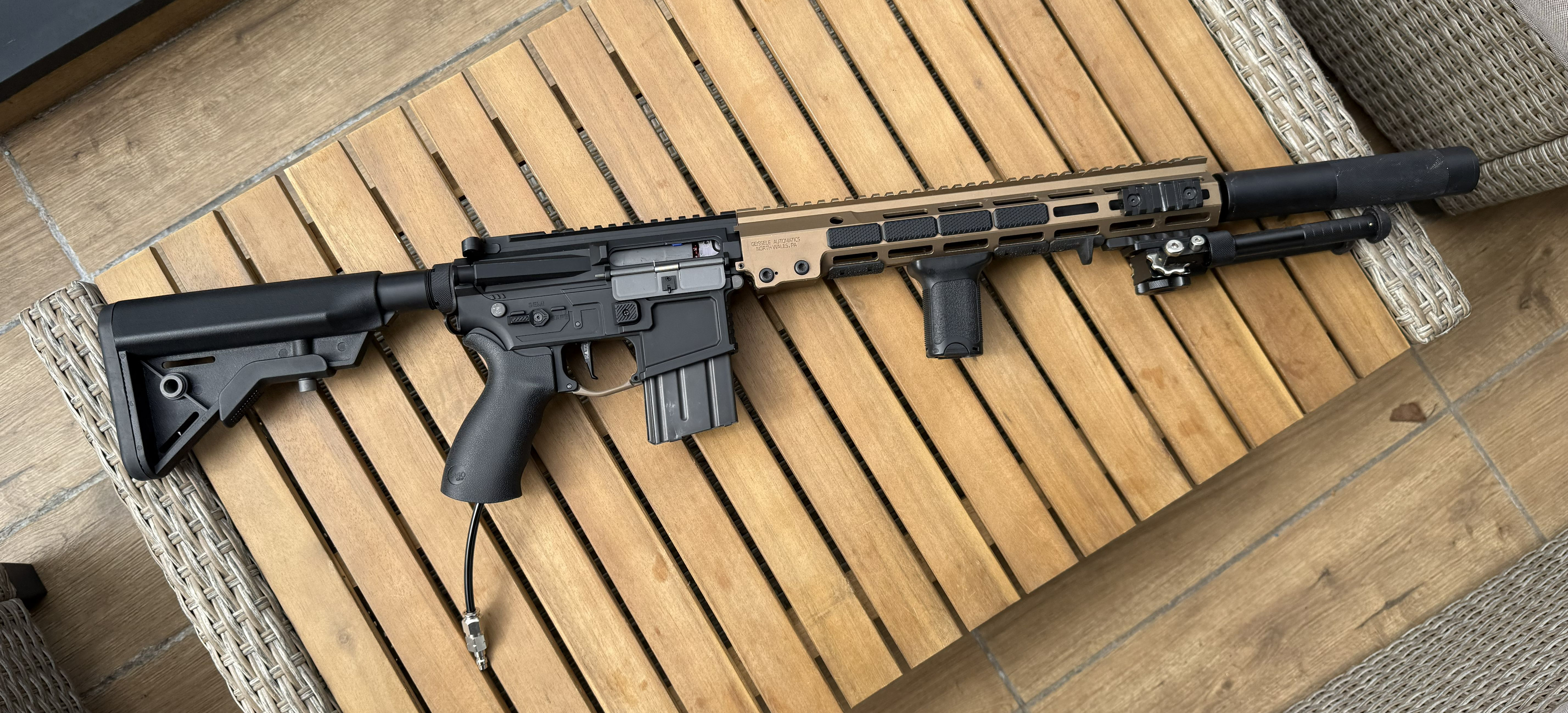 Specna Arms z silnikiem Pulsar D2 od GATE