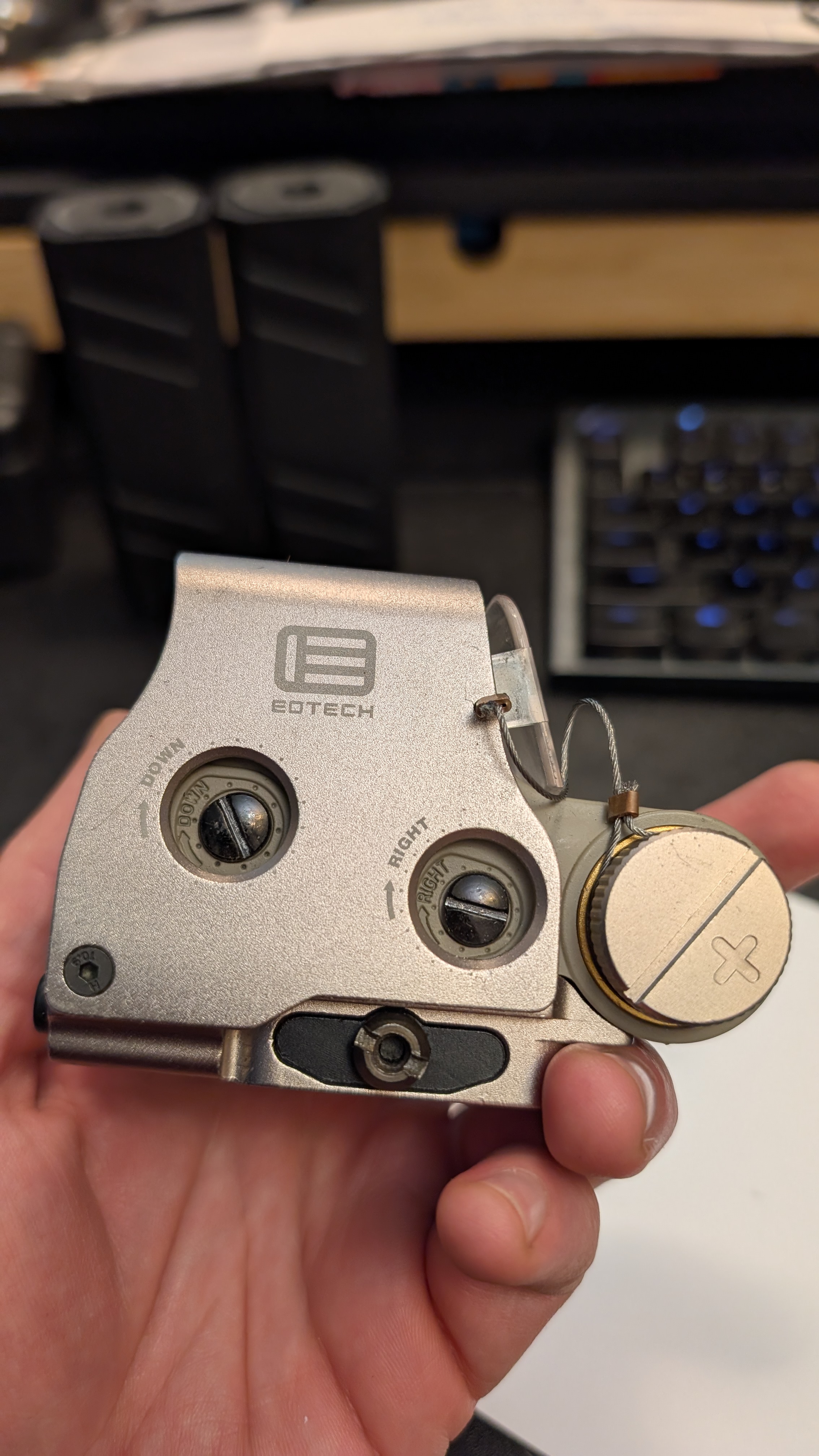 Kolimator do ASG - EOTECH 558 + oslona i bateria