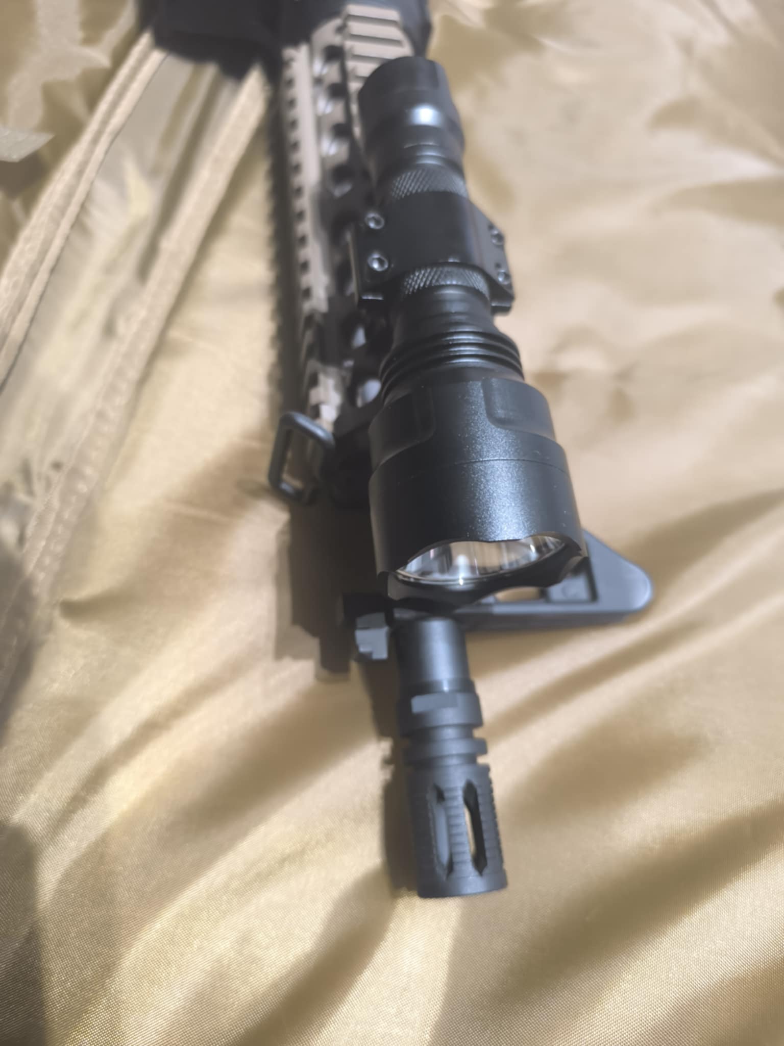 zestaw z Replika karabinka SA-B02 ONE™ - Half-Tan