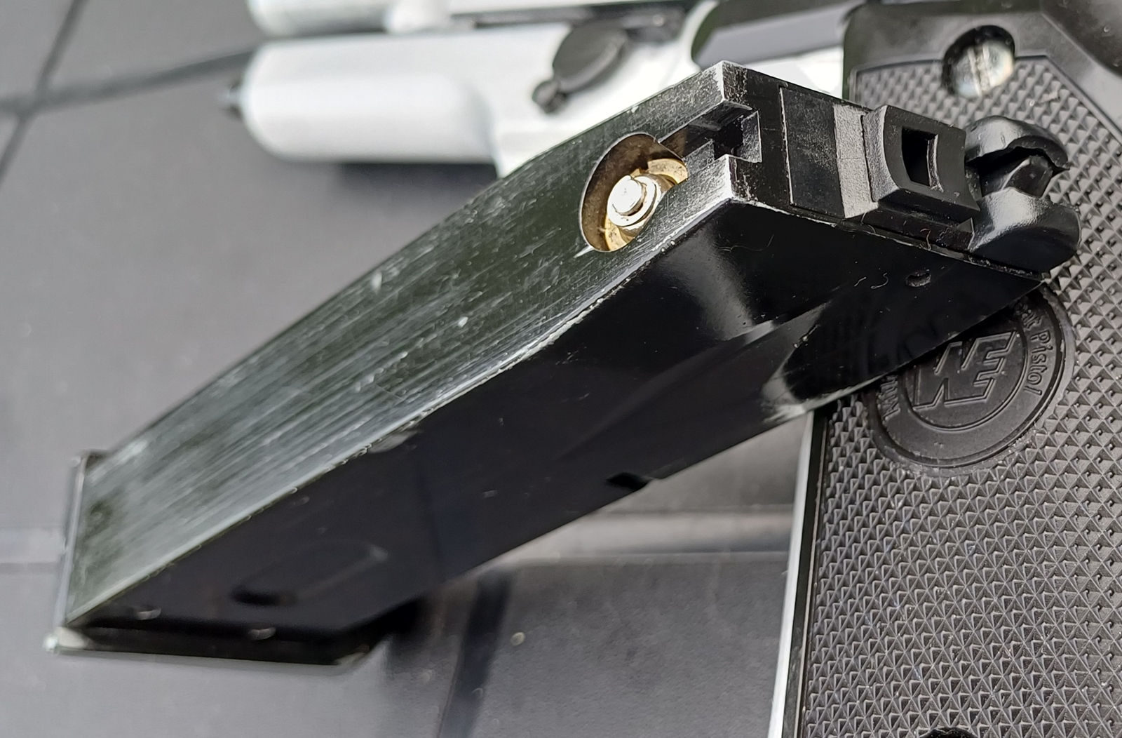 WE Beretta M9 gbb