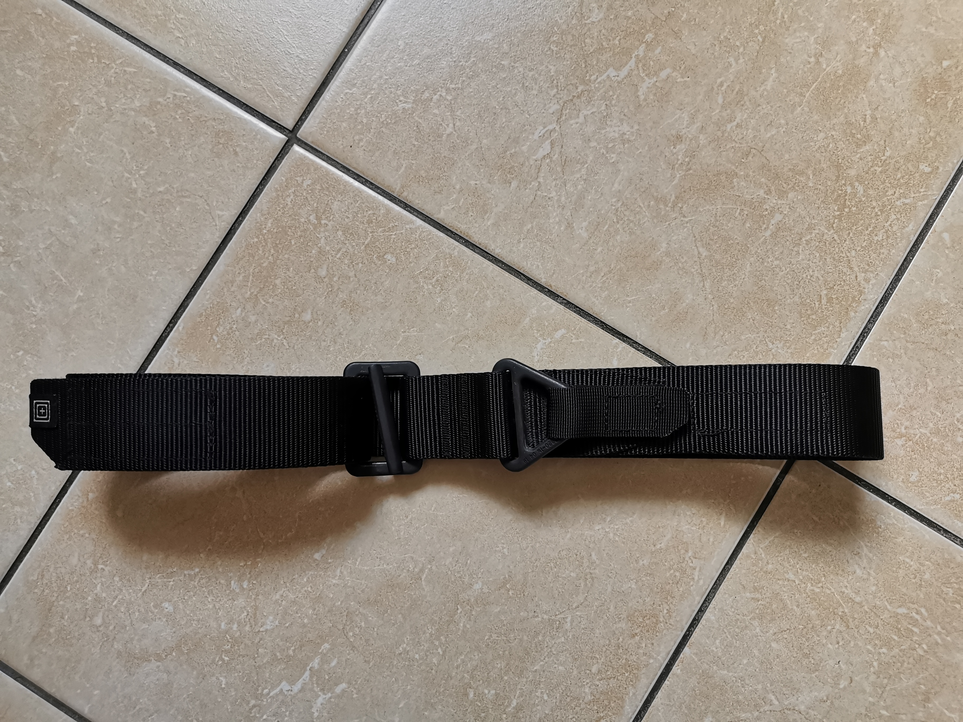PAS Alta belt 5.11 tactical, uniwersalna kabura udowa PRAWA, ładownice do magazynków 9mm