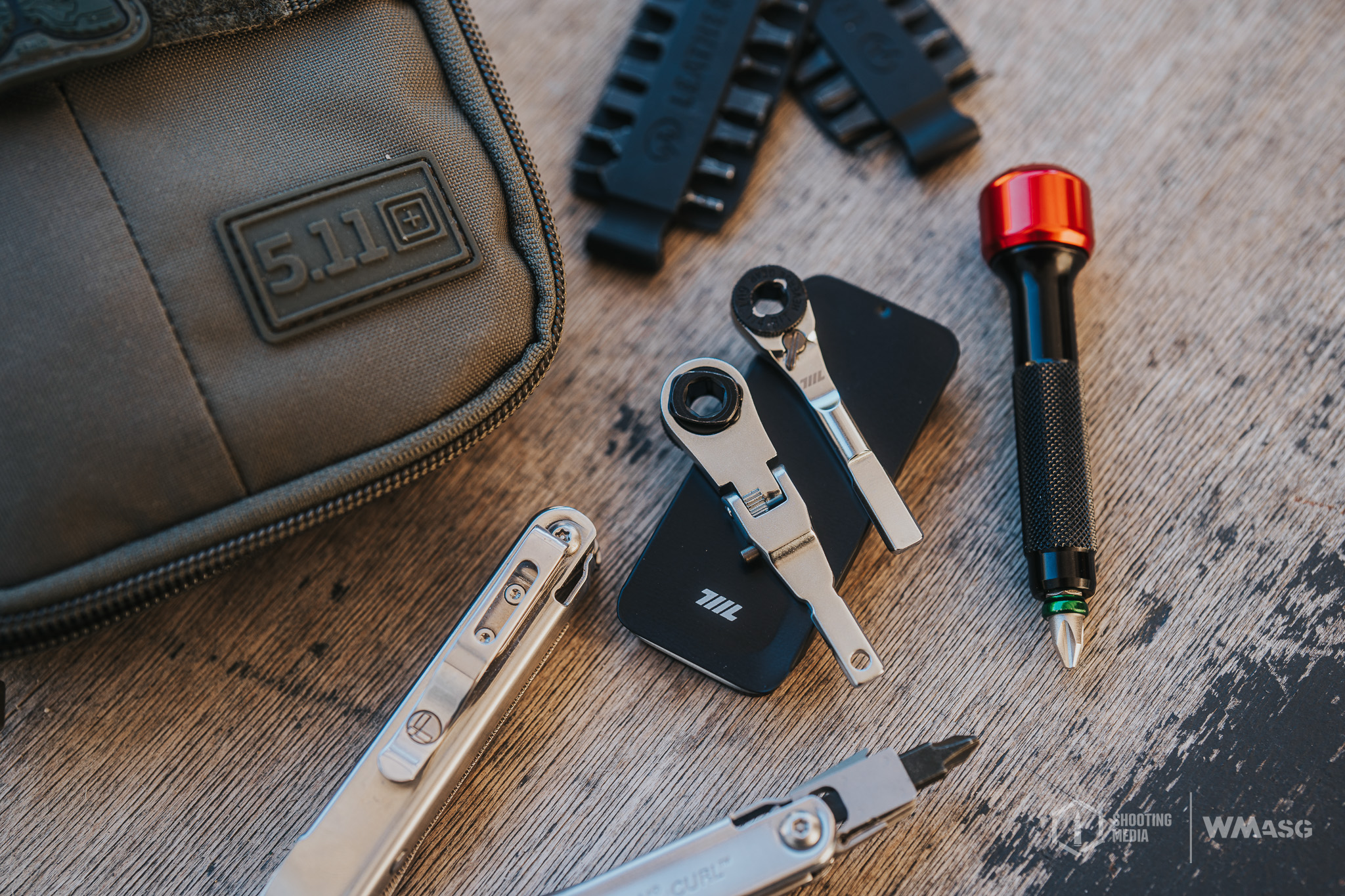 711L - smart tools for EDC and a shooting range