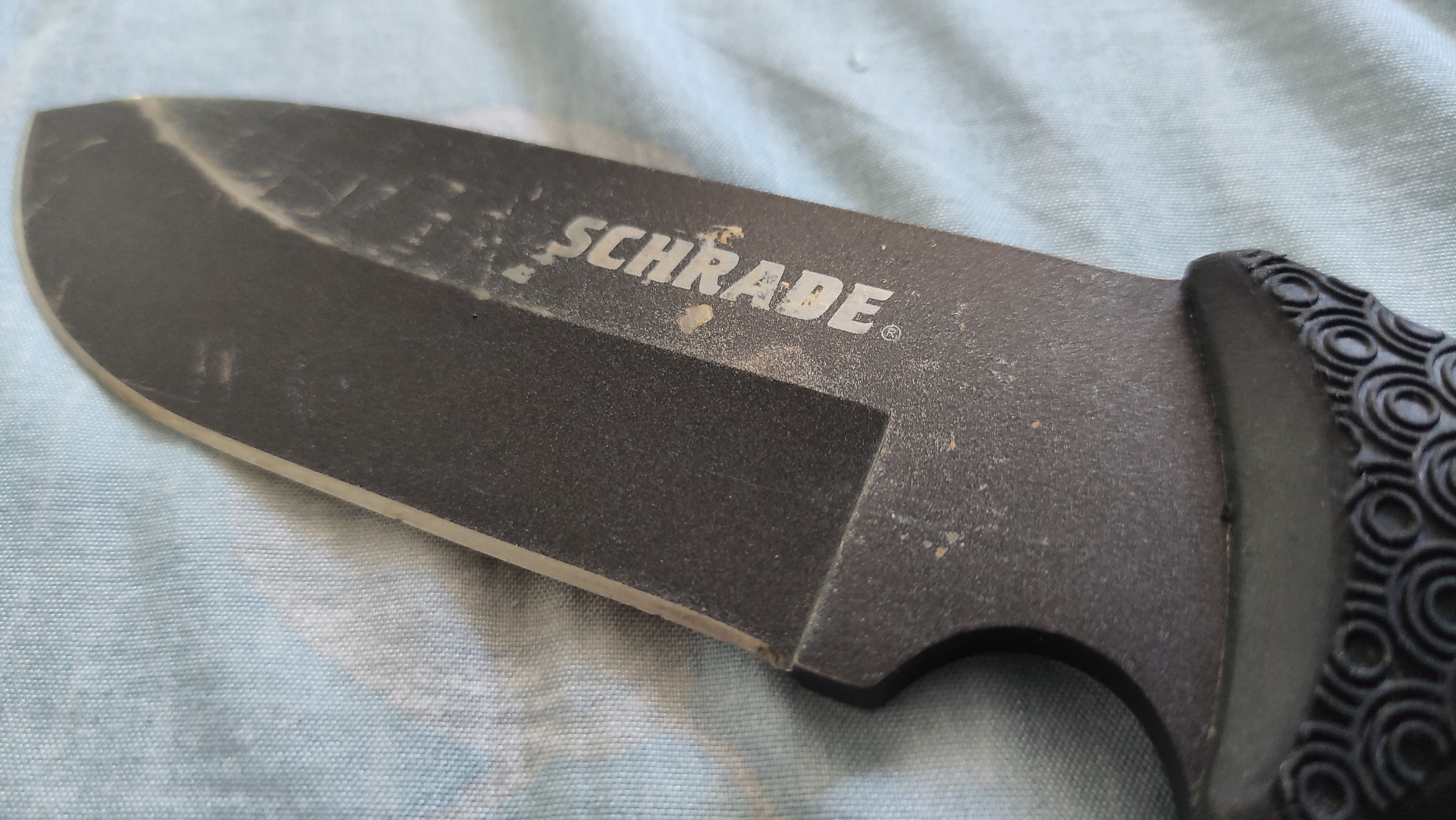 Nóż Schrade SCHF51