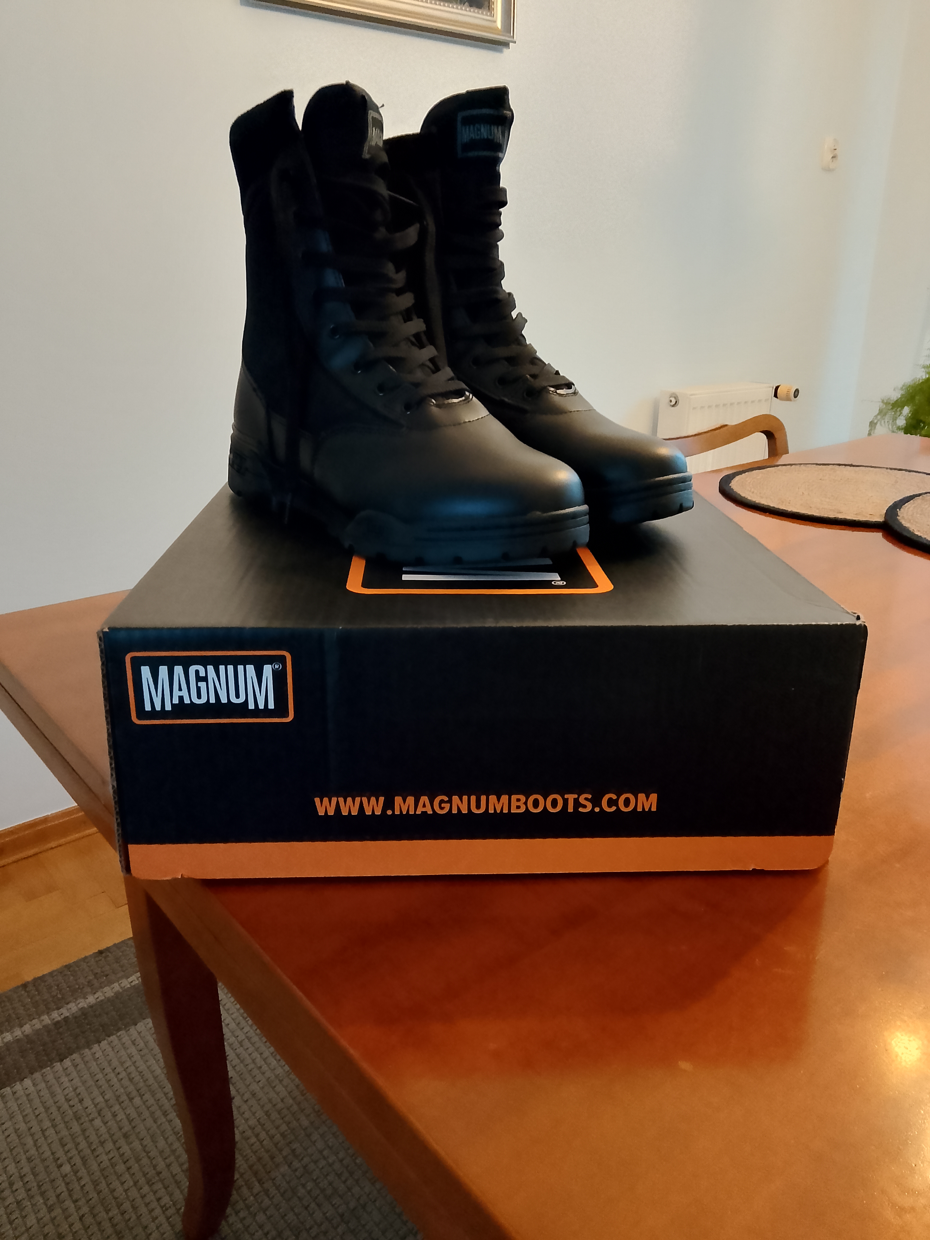 Magnum Classic rozmiar 44