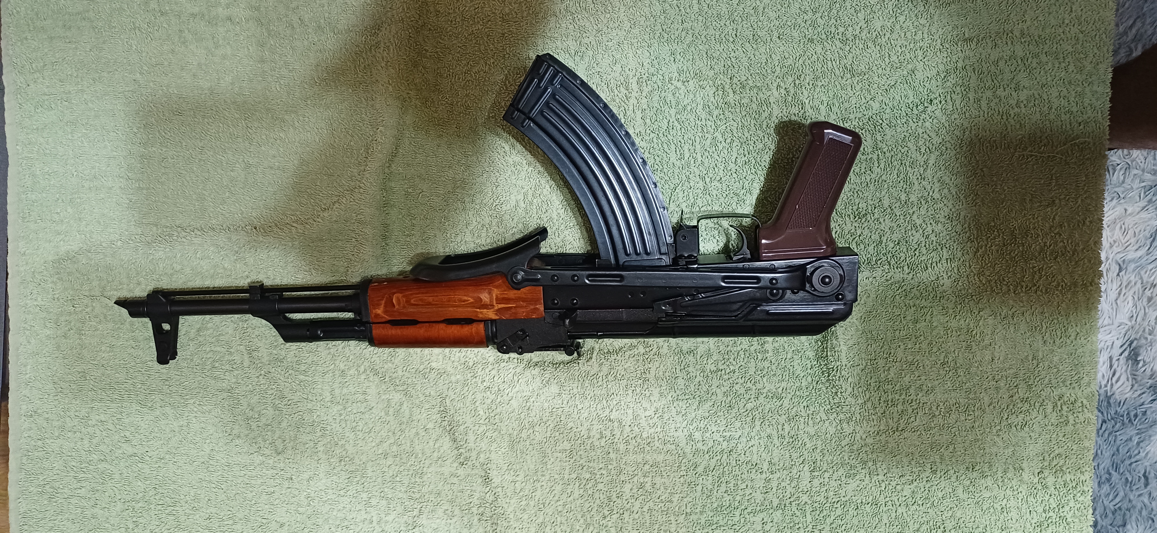 E&L  AKMS  gen 2