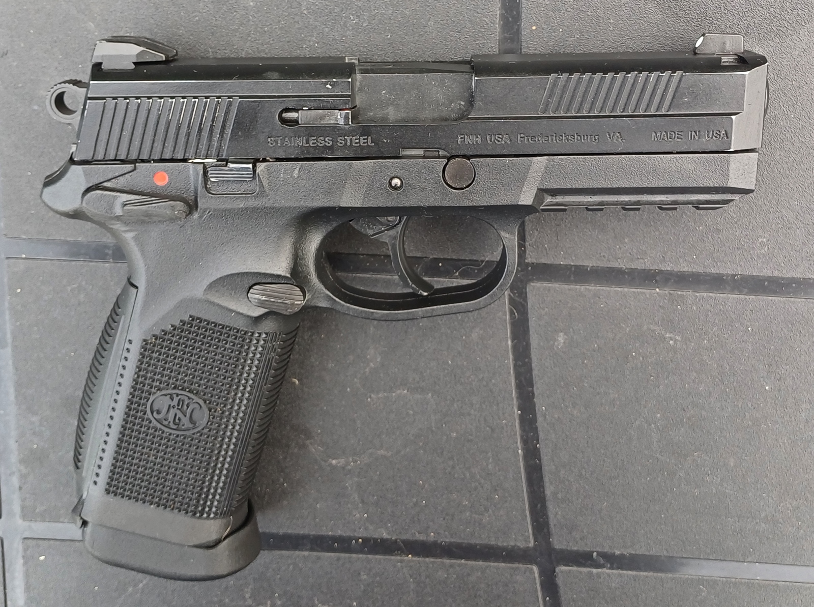 Cybergun / VFC - FN Herstal FNX-45 Civilian