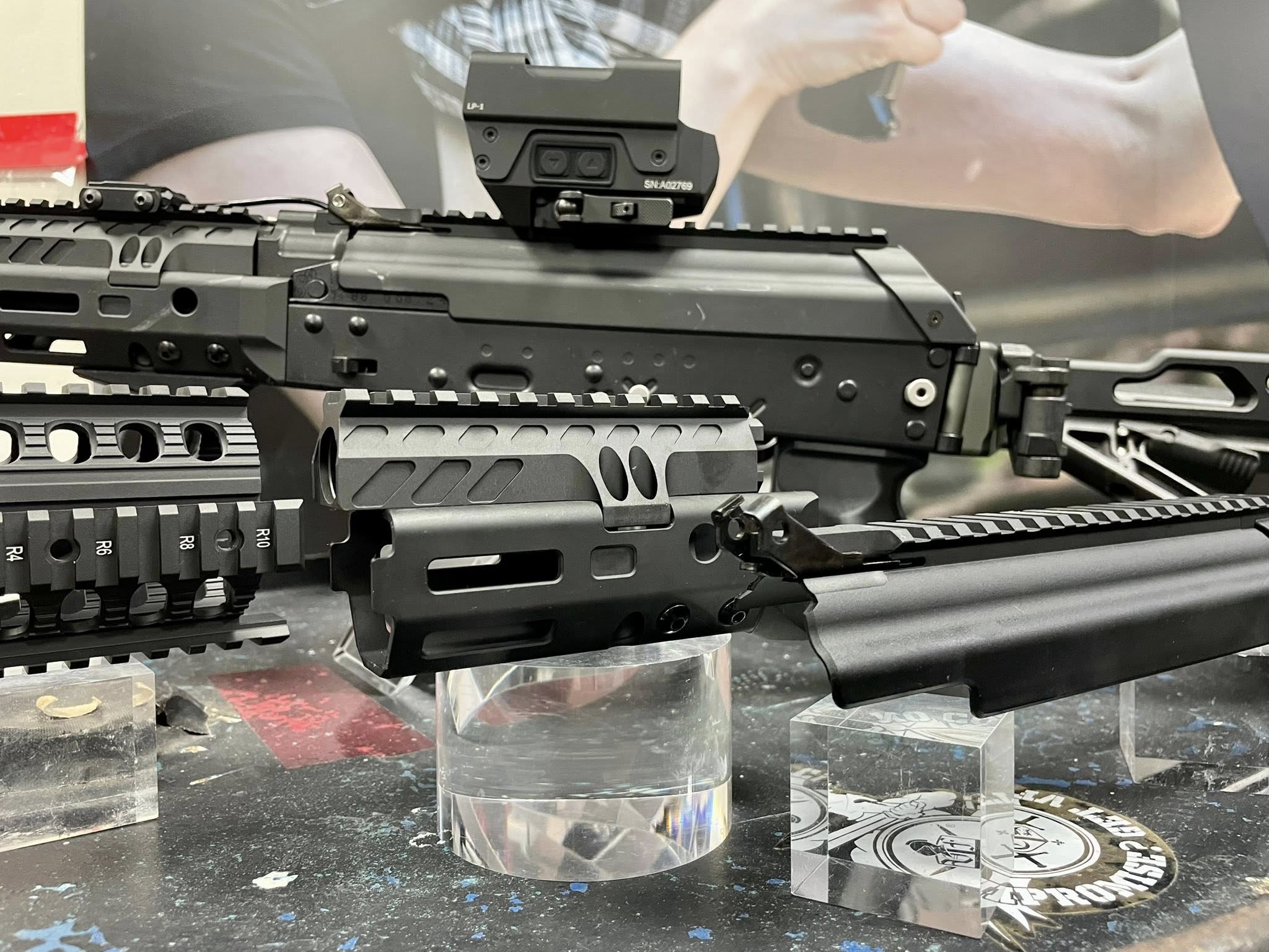 AKSU 74 VFC GBBR TACTICAL KIT FRONT MLOK