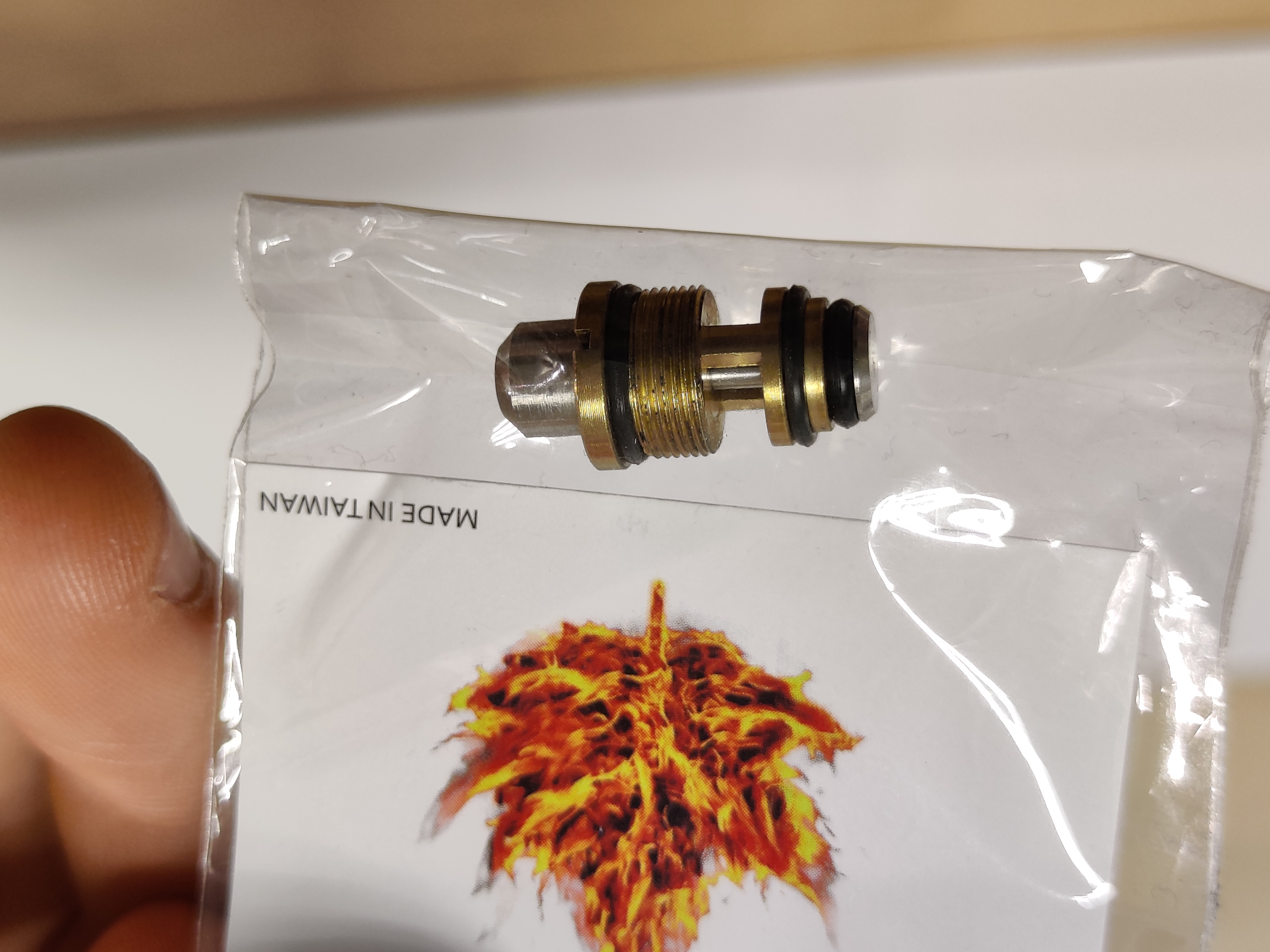 Zestaw upgrade Glock G17/G18/G19 – lufa 6.02mm, gumka hop-up, zawór (Maple Leaf)