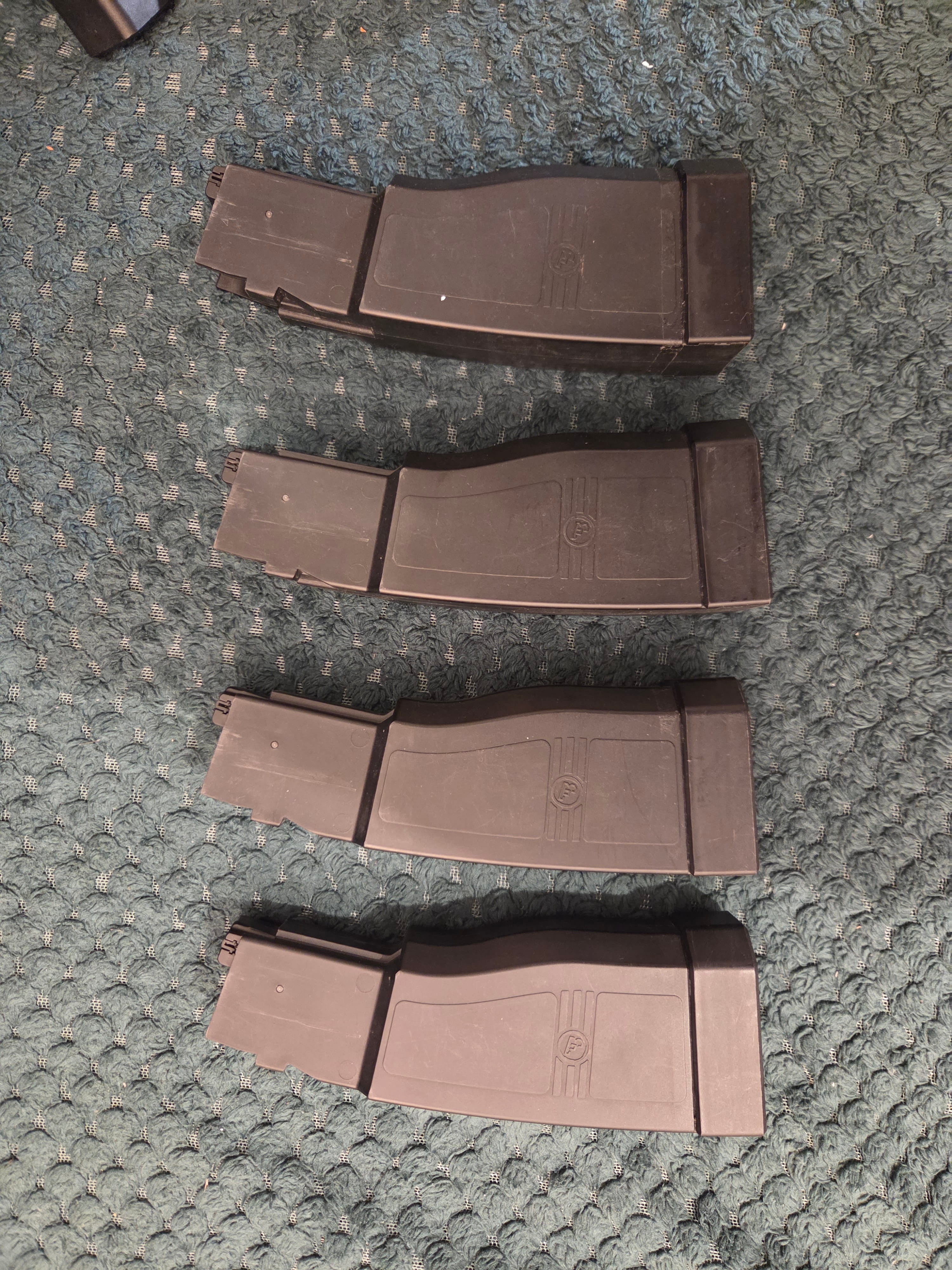 Magazynek Hi-ca do CZ Scorpion Evo 3-A1 Pojemność 375 kulek. 4 sztuki