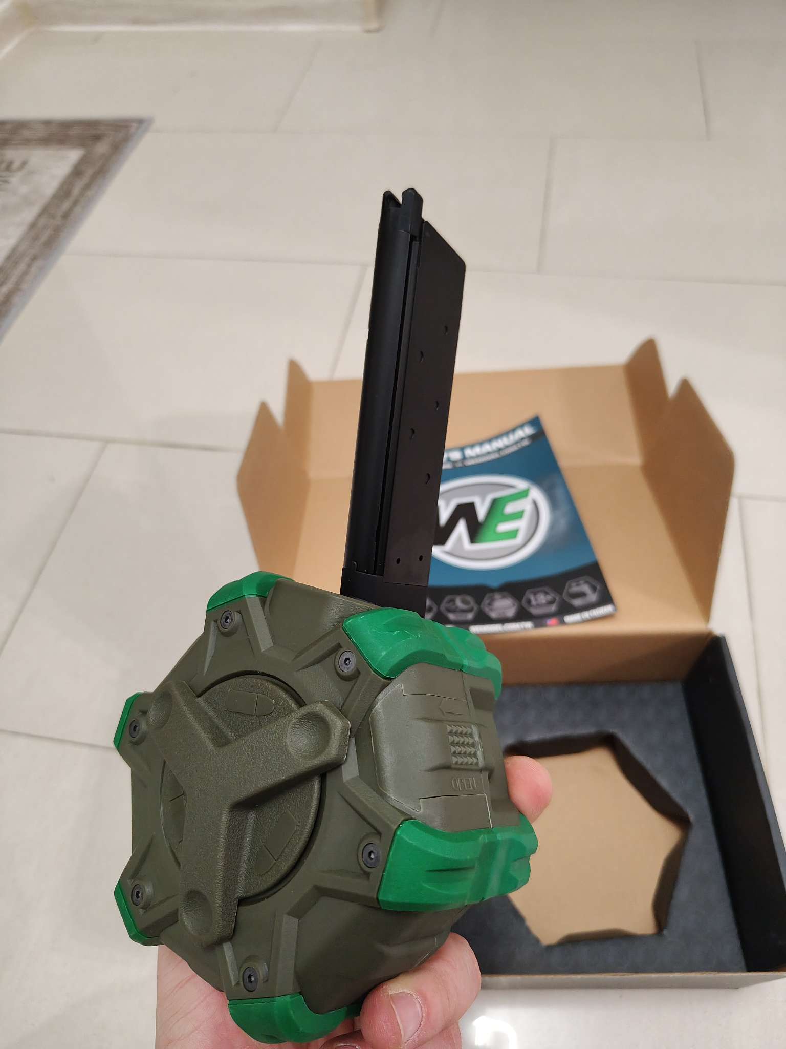 Bębnowy magazynek gazowy 350 kulek do replik 1911 WE - zielony