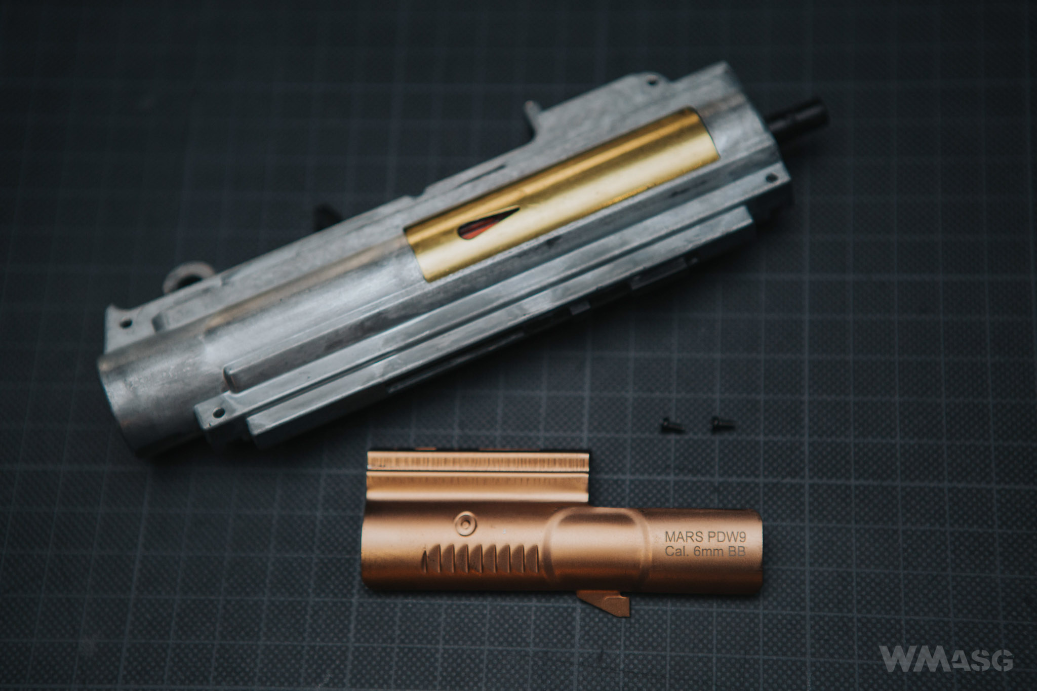 ICS CXP-MARS PDW9 wewnątrz
