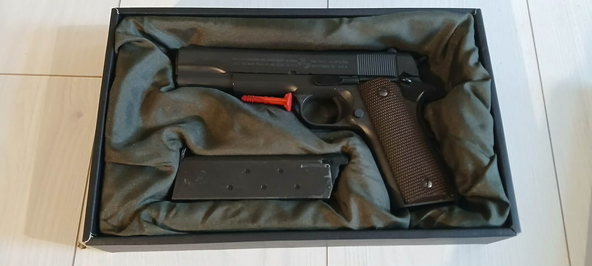 Colt M1911 Government - Tokyo Marui