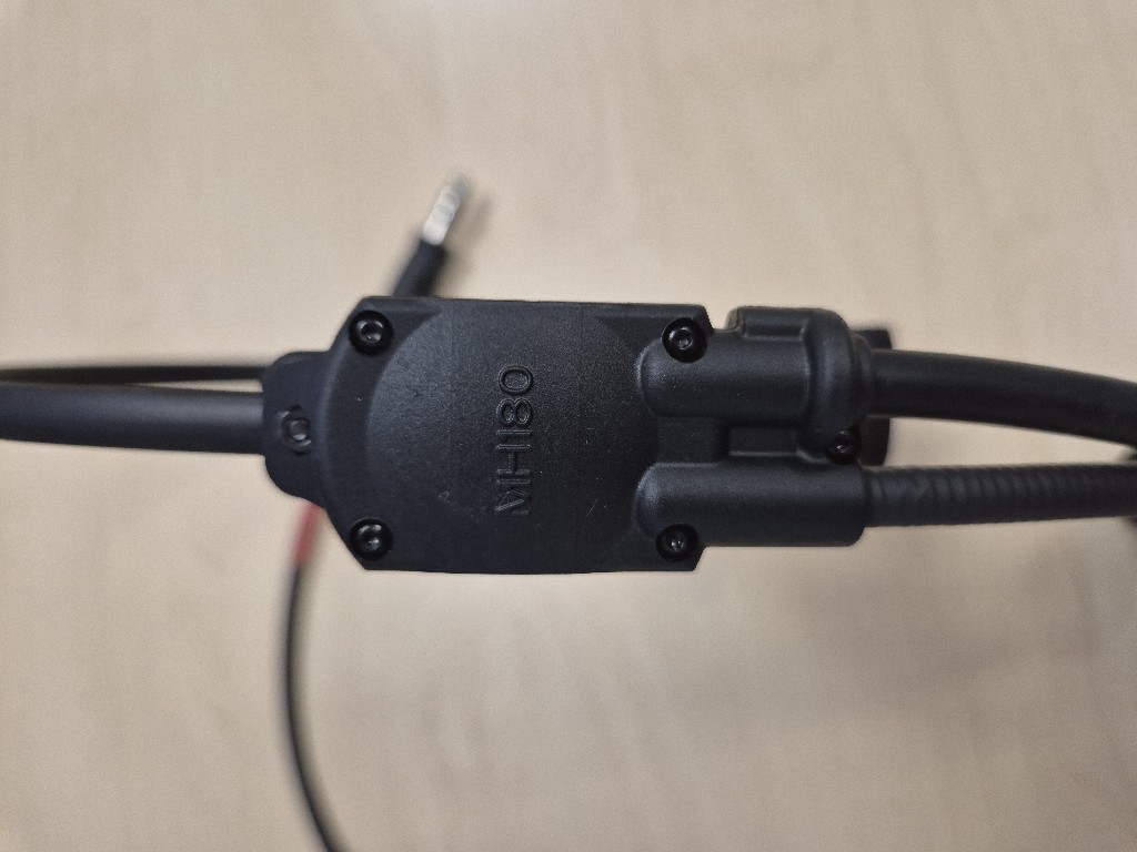 Taktyczny Zestaw Słuchawkowy WADSN MH180-V + PTT Wtyczka Kenwood U94