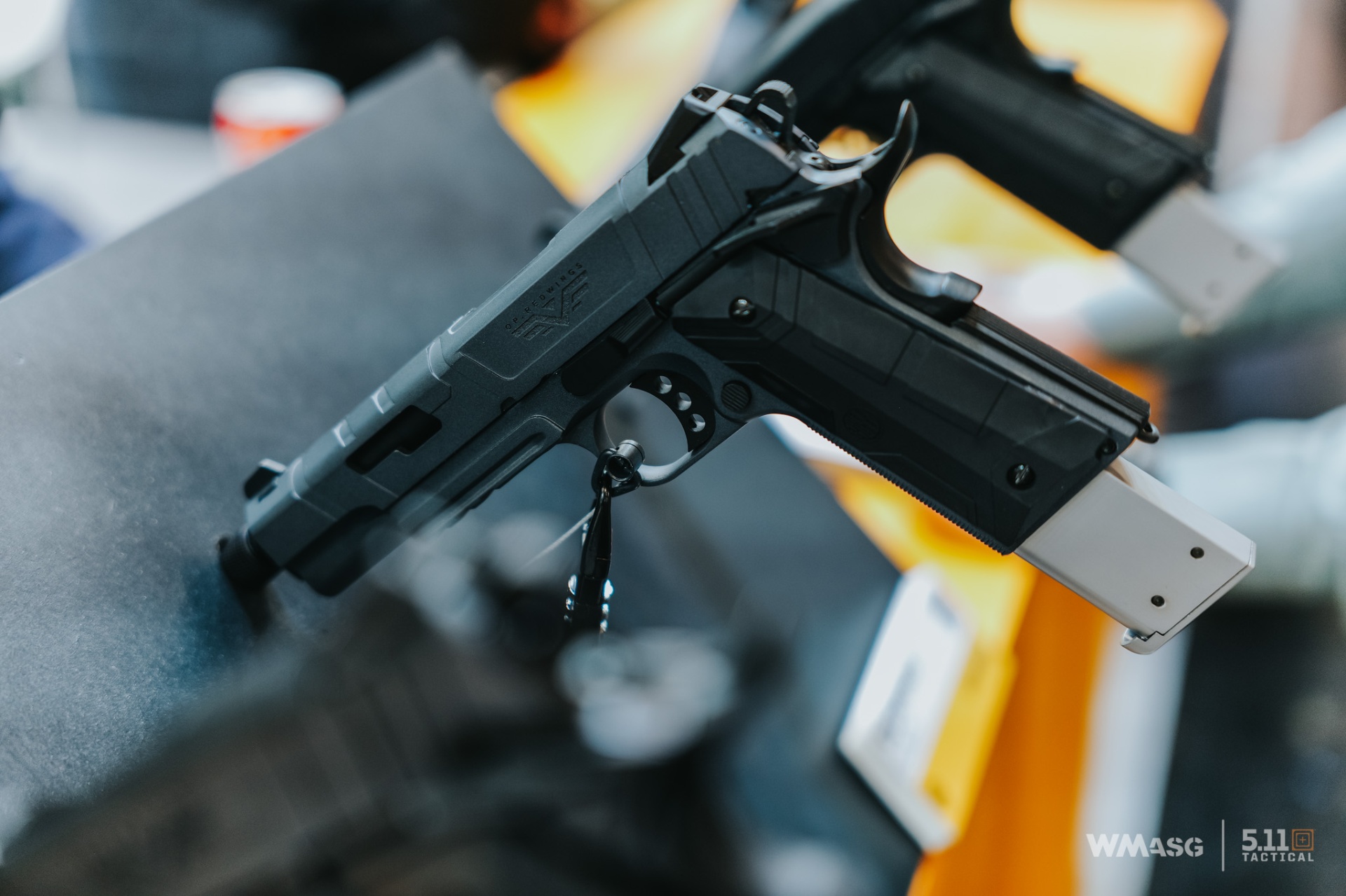 Z wiatrówek do replik airsoftowych czyli Rossi na targach IWA 2023