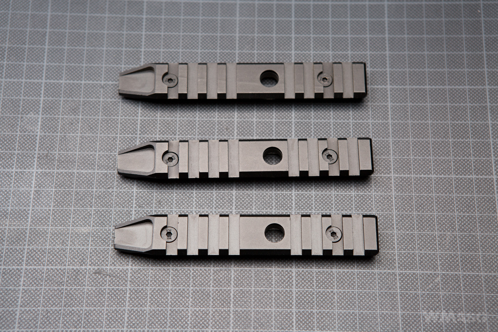 Specna Arms SA-E12 PDW - z zewnątrz