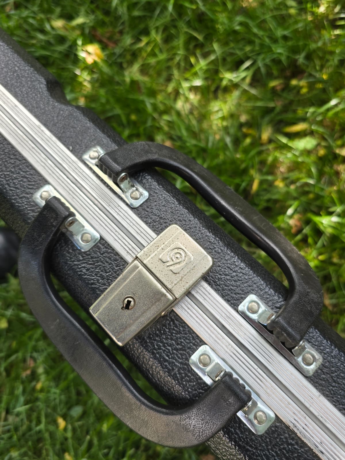 Walizka transportowa na broń długą / repliki ASG – 132 cm, sztywna, z pianką