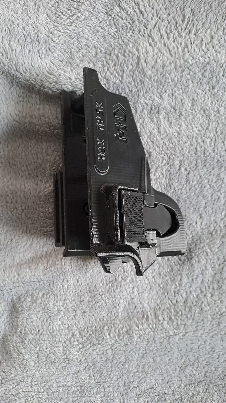 MP5k CYMA (4 magazynki + dodatki!)