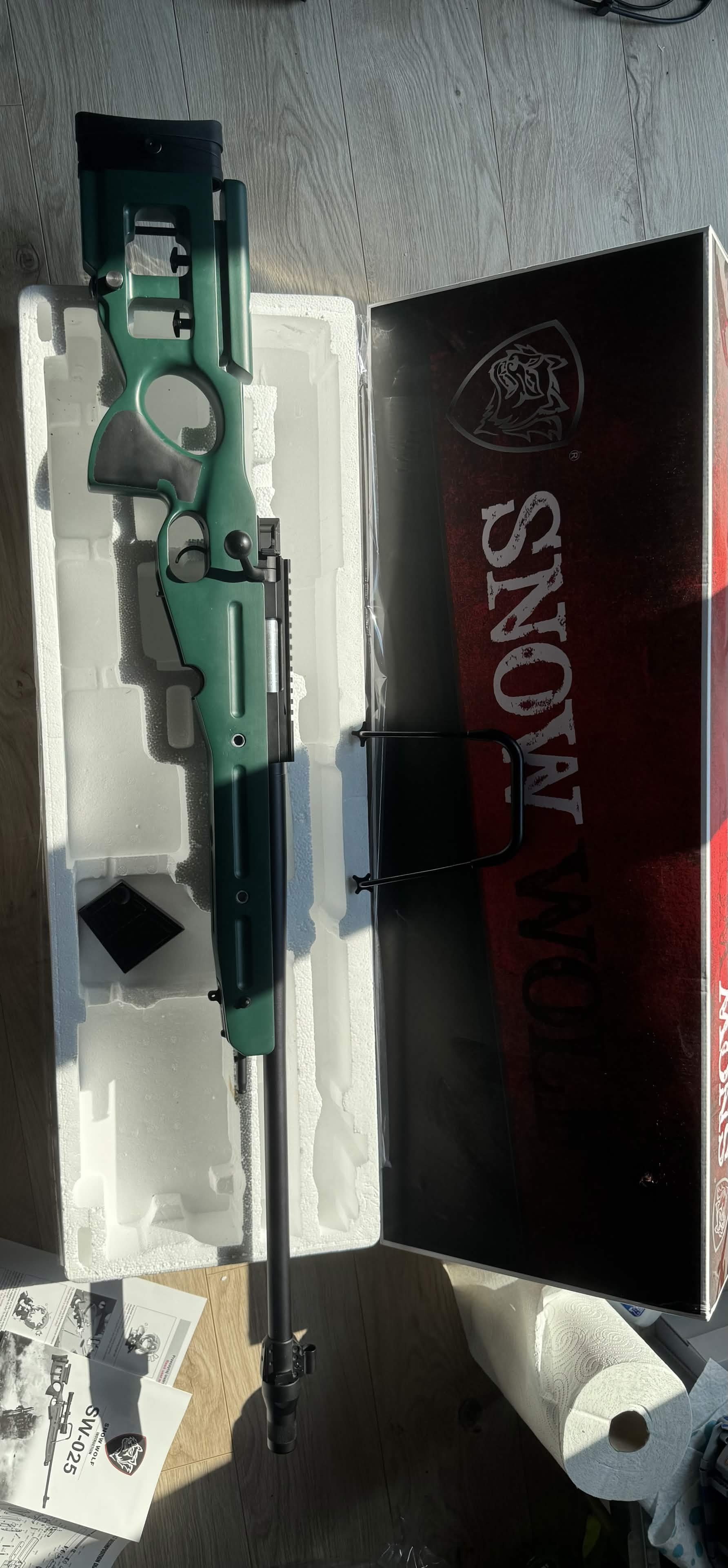 Sprzedam Replikę od firmy snow wolf