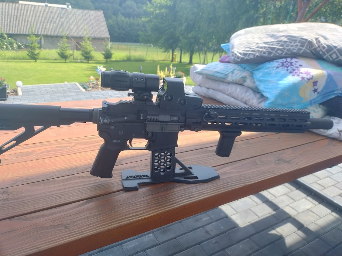 magnifer + eotech theta