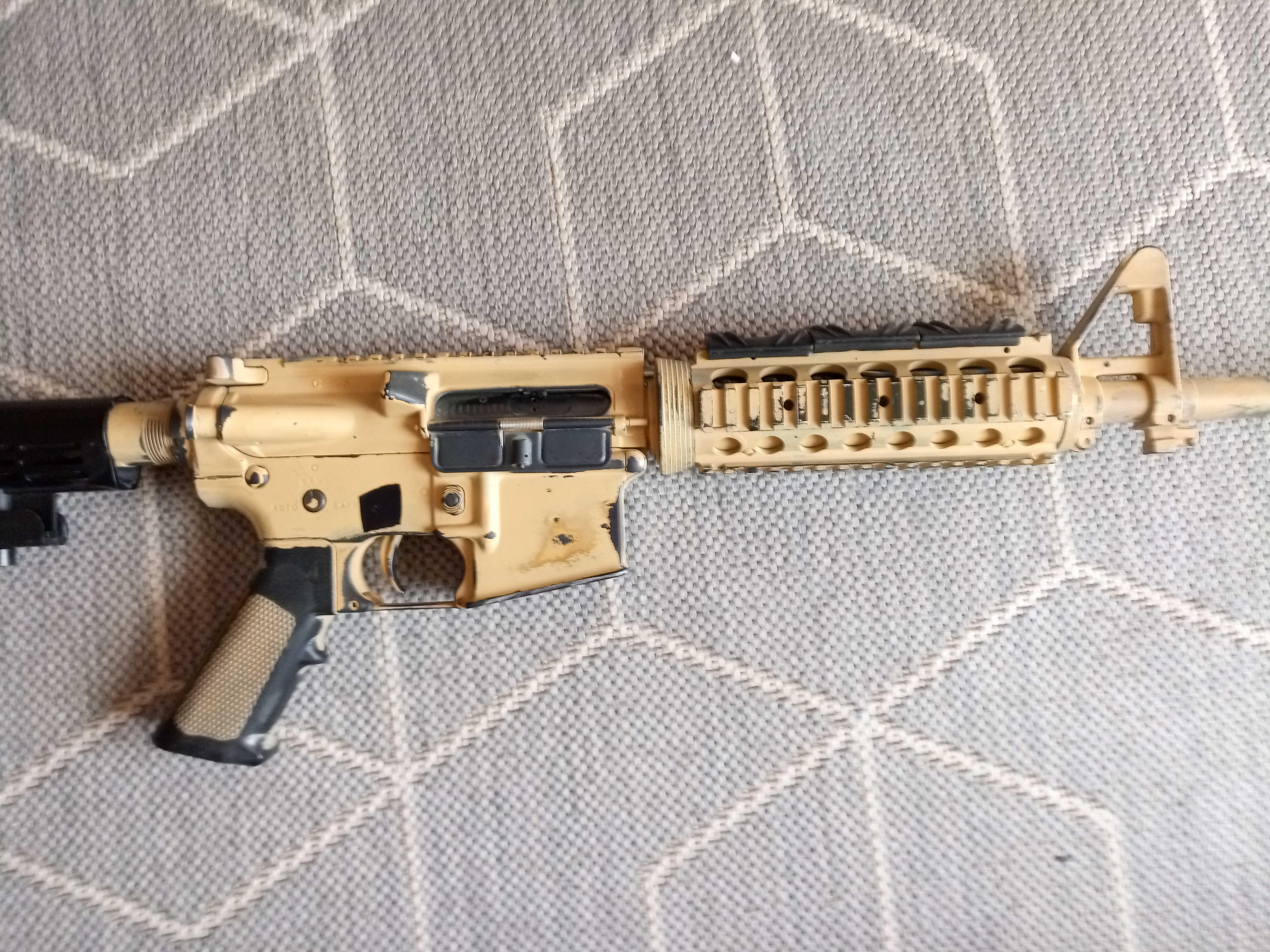3 repliki m4 E&L