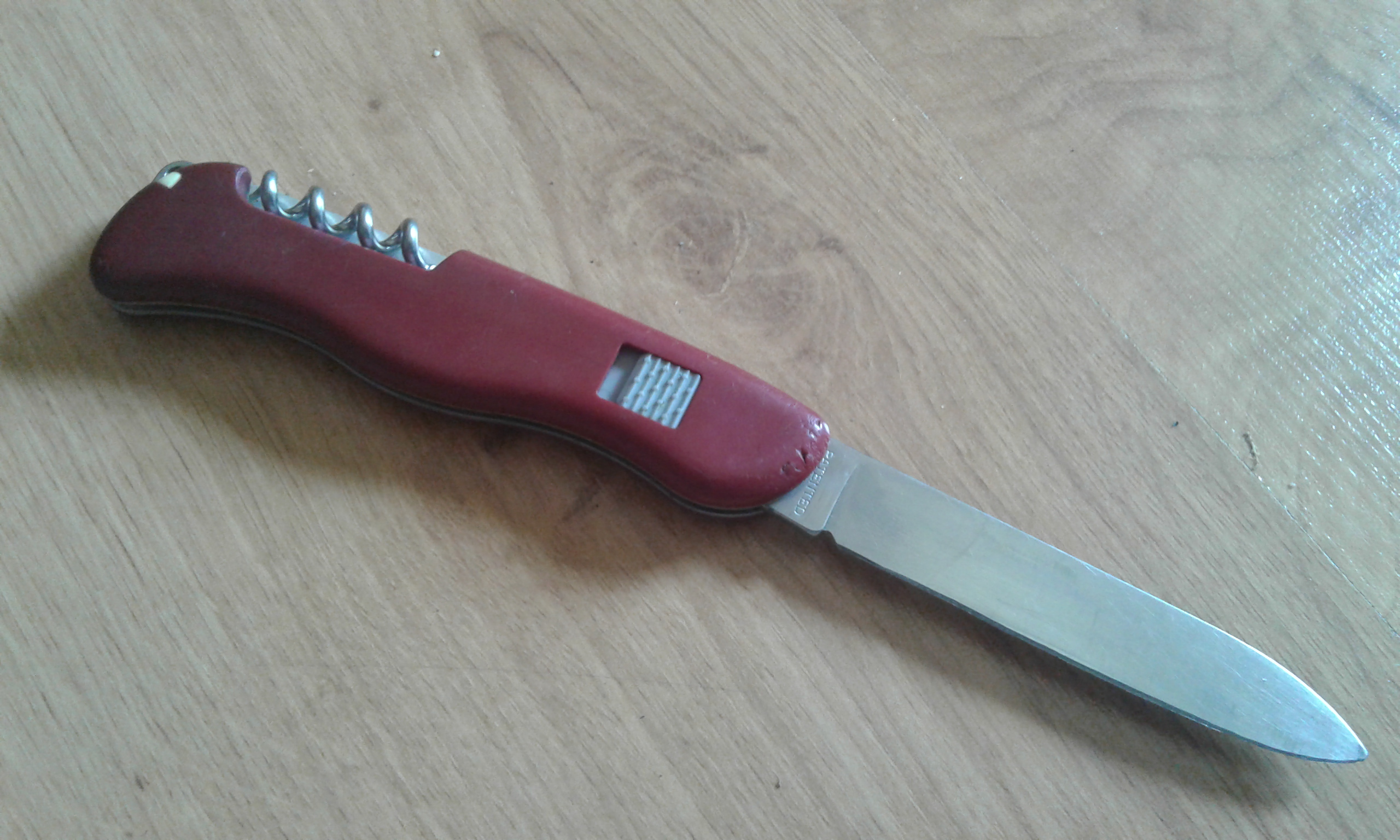 Scyzoryk Victorinox Alpineer z serii 111