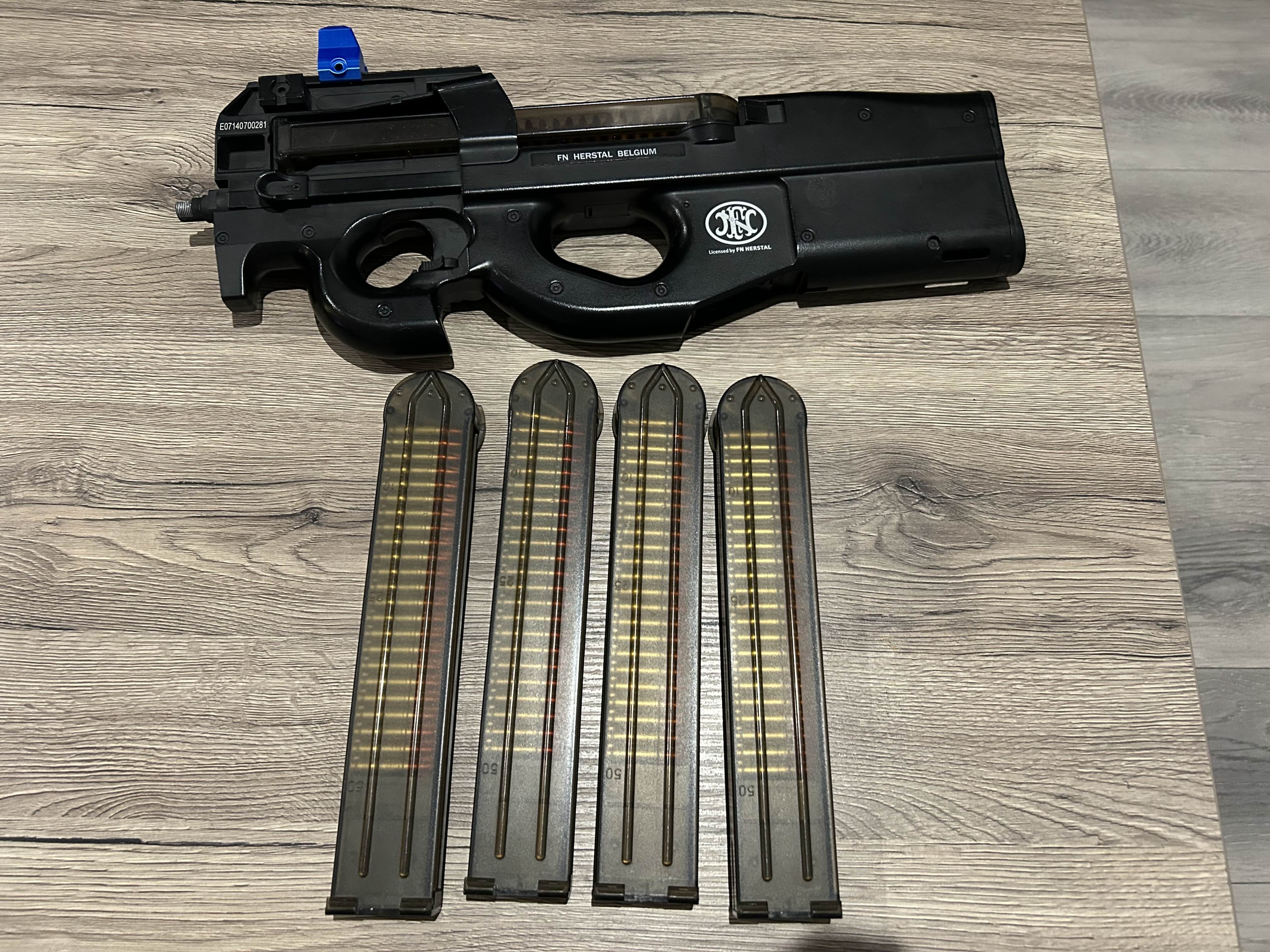 P90 Cybergun na sterydach