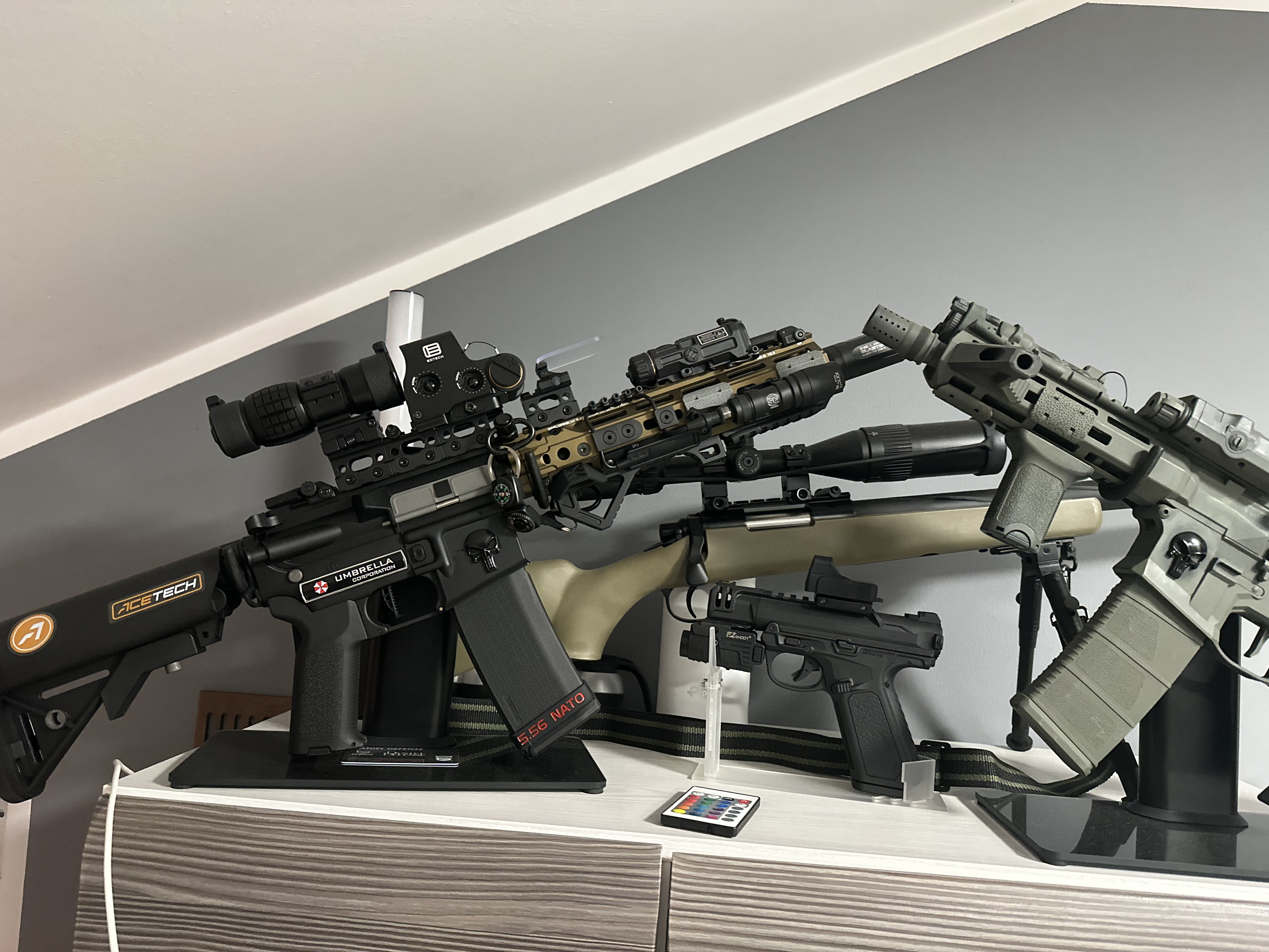 pozbywam się sprzętu, szpeju Sprzedam wszystko co na zdjęciu