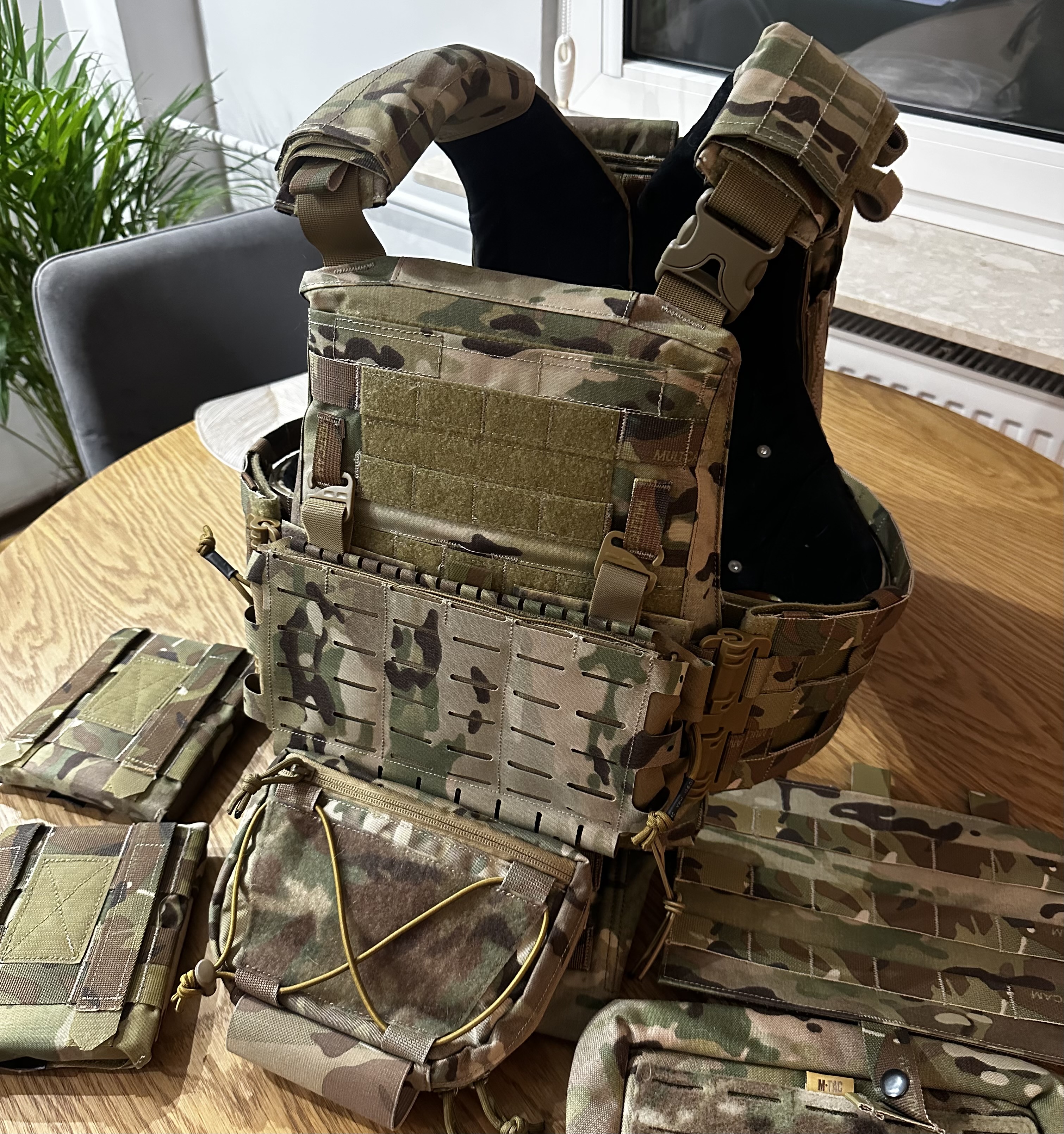 Crye precision avs mbav shekkin harness L devgru CAG Jpc spc
