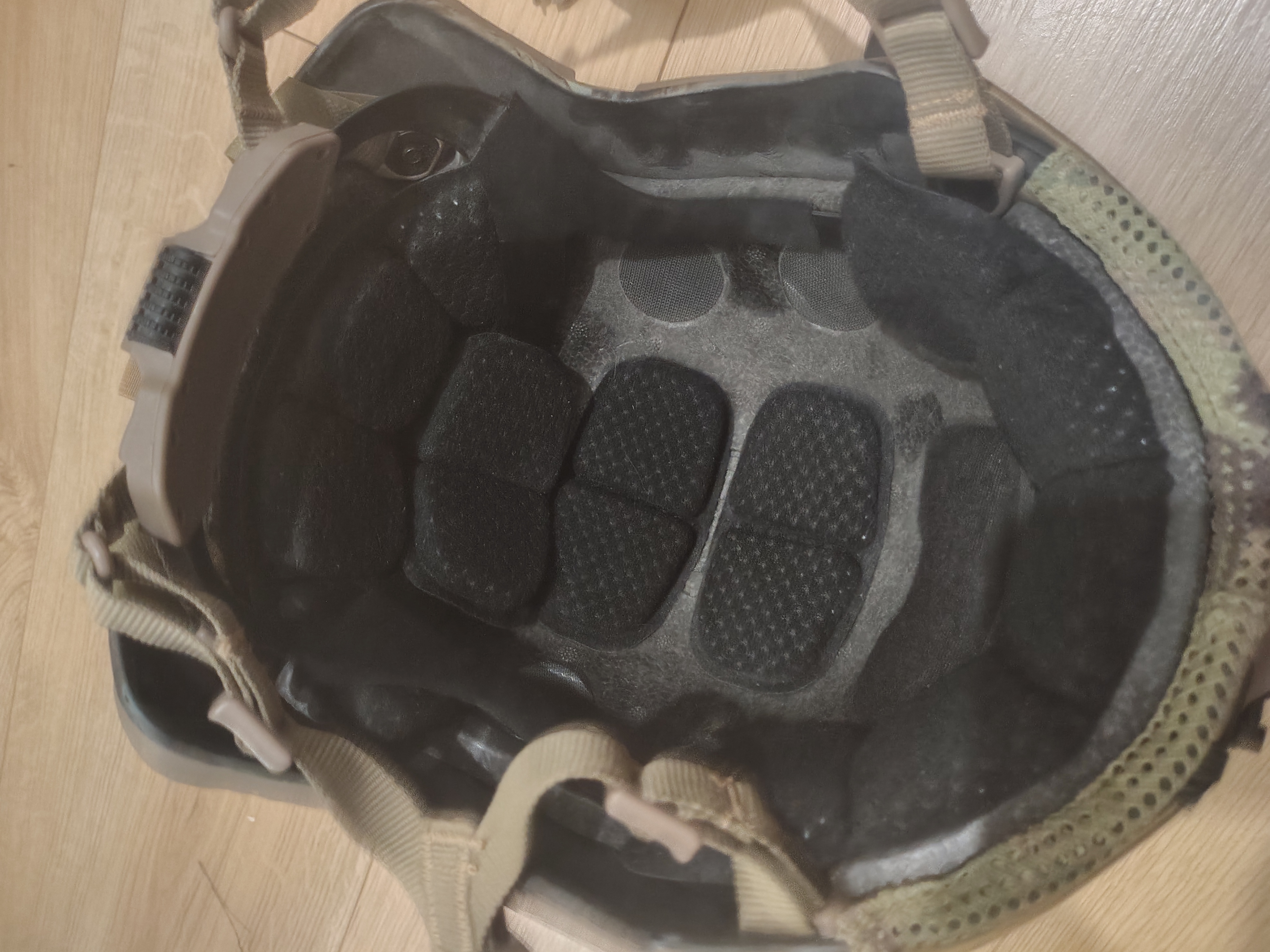 Replika hełmu FMA plus pokrowiec DBR Custom Gear