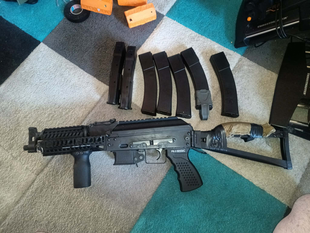 Replika pistoletu maszynowego PP-19-01 Witiaź LCT Vityaz AEG