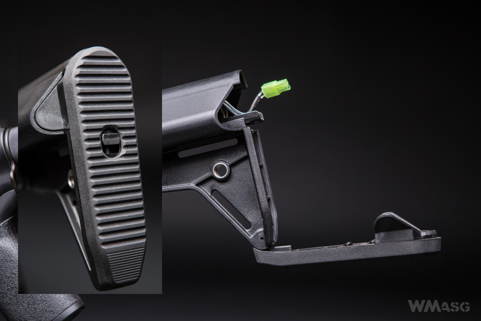 Cyma CM.097B - z zewnątrz