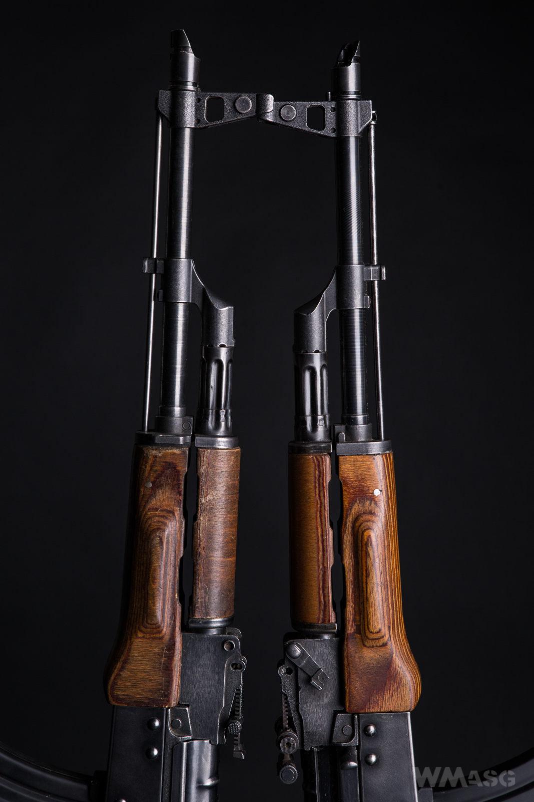 AKM G&G (z AIMS)
