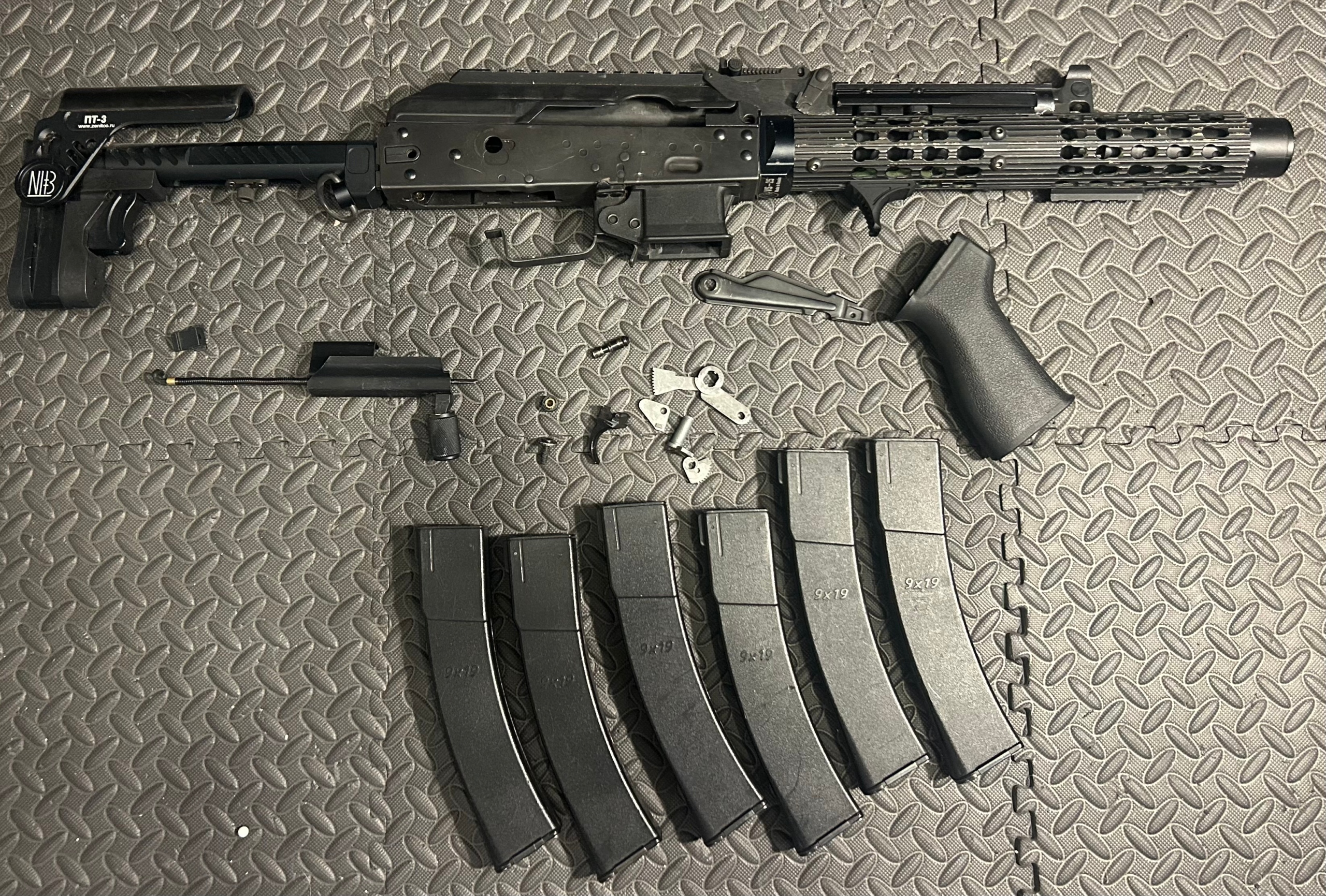 Wydmuszka po-19 Vitiaz komplet magazynki