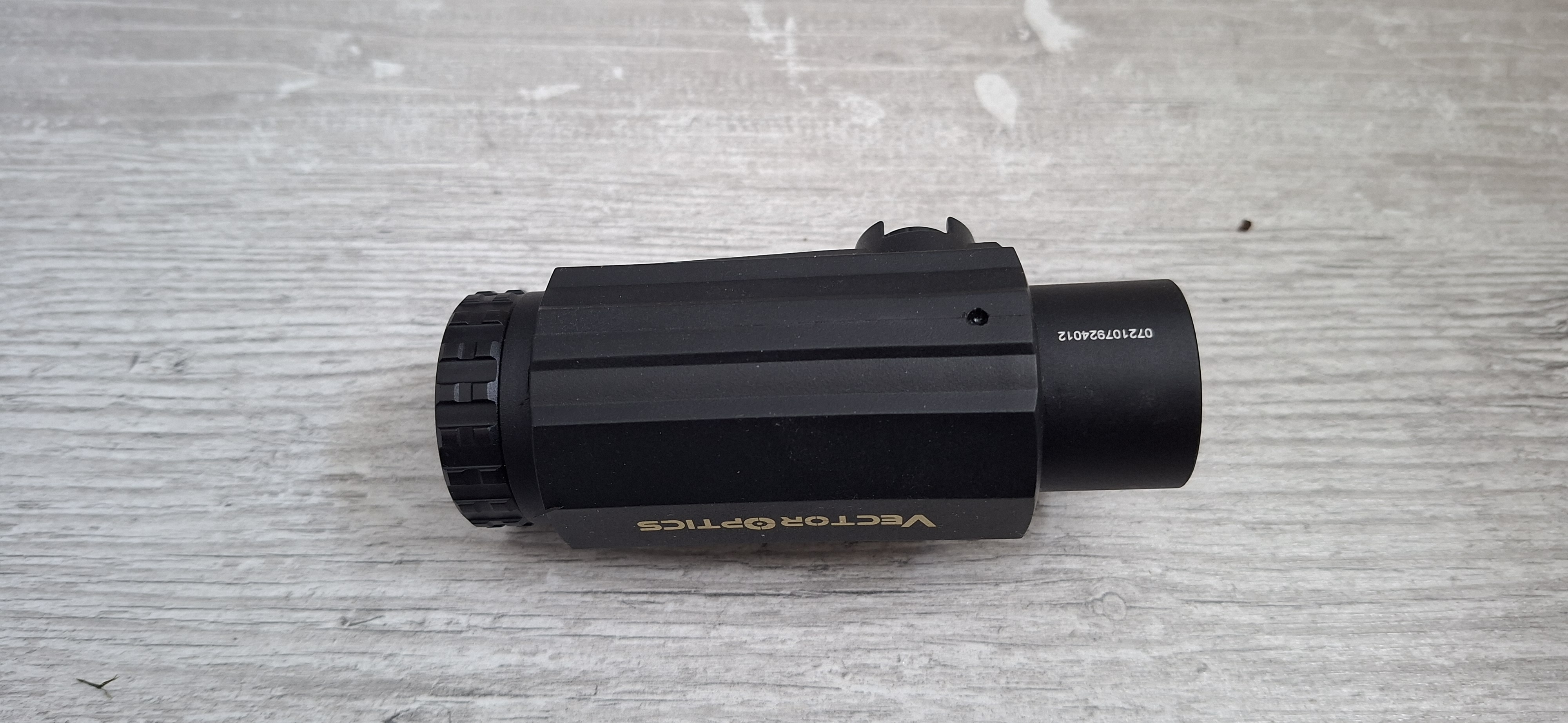 Powiększalnik magnifier Vector Optics Maverick-III 3x22