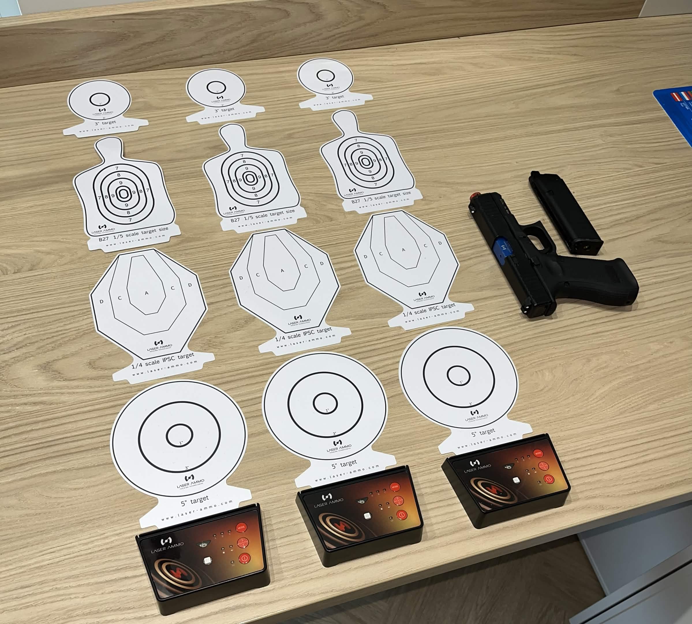 Umarex Glock 45 ASG + Laser Ammo R.E.A.L. + 3 tarcze i-MTTS