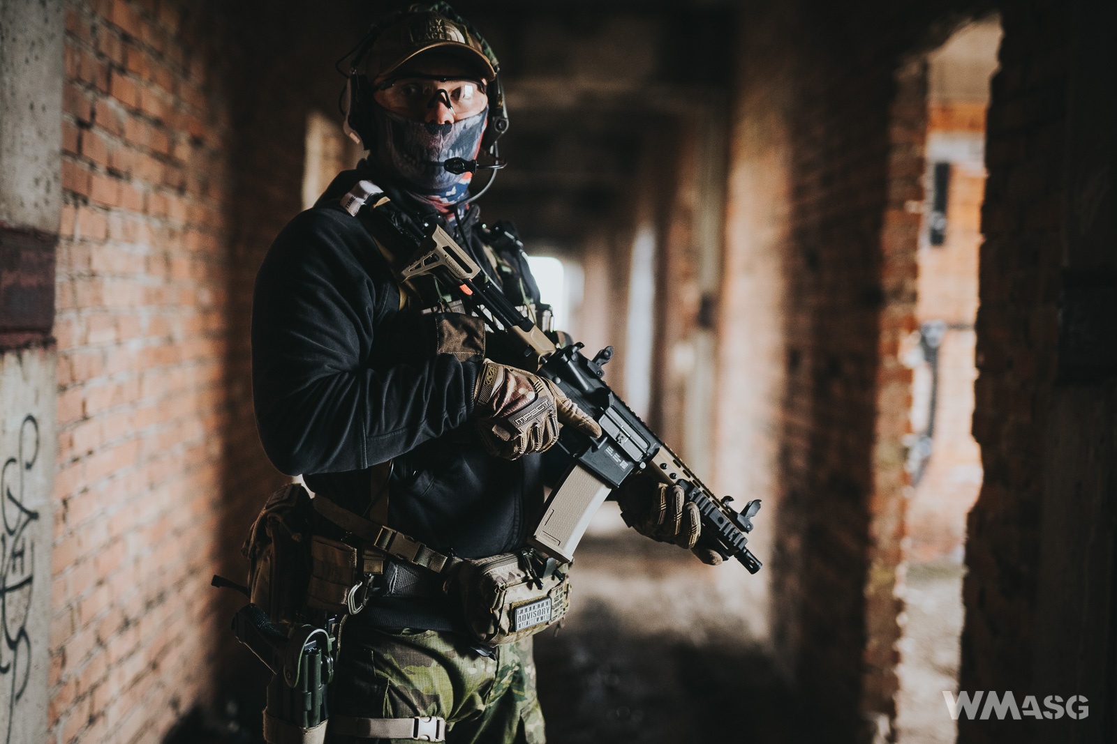 Specna Arms SA -E12 PDW Edge BK-TAN (sesja w terenie)
