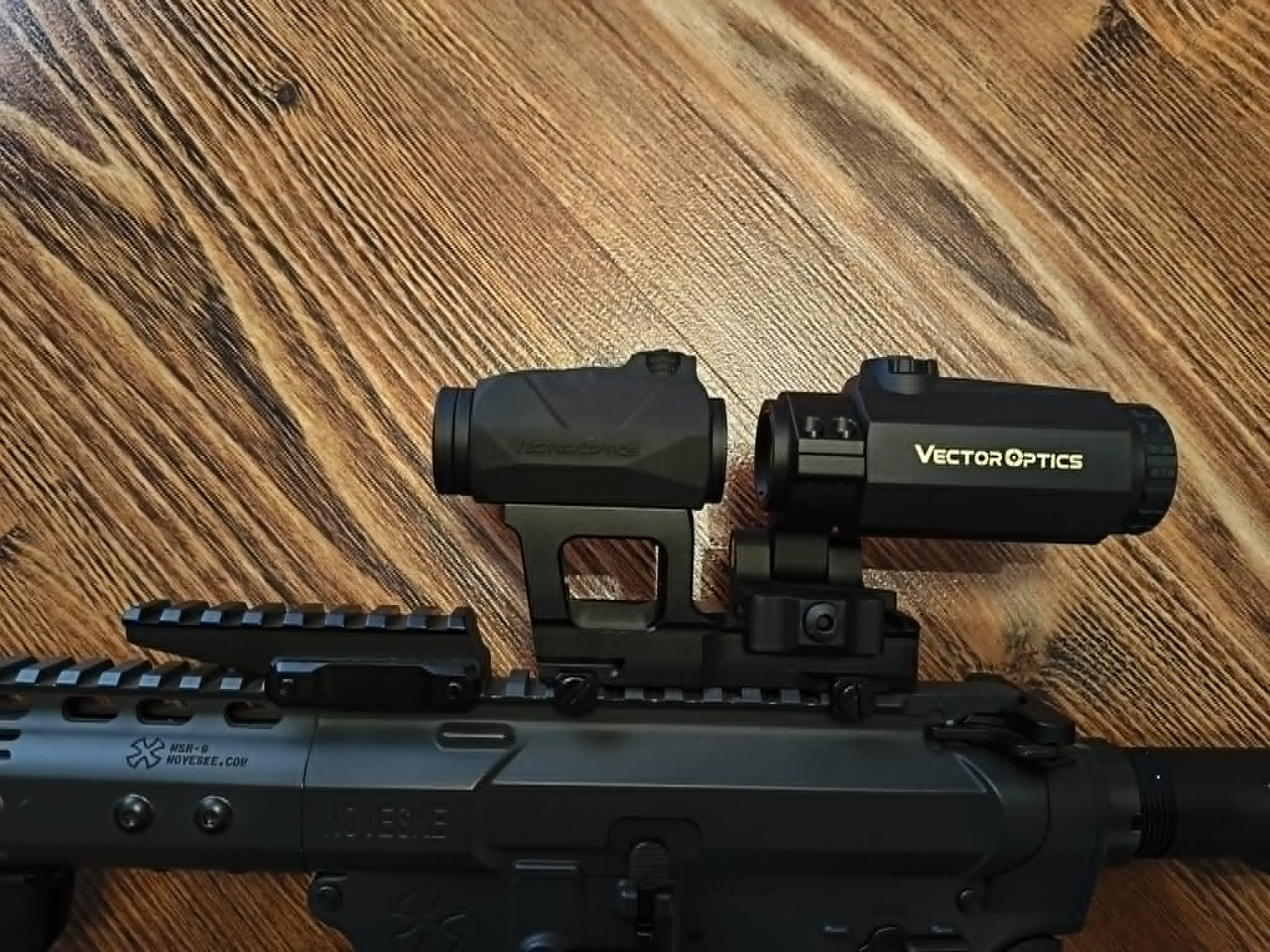 Maverick Gen4 + Magnifier Gen3 + montaż