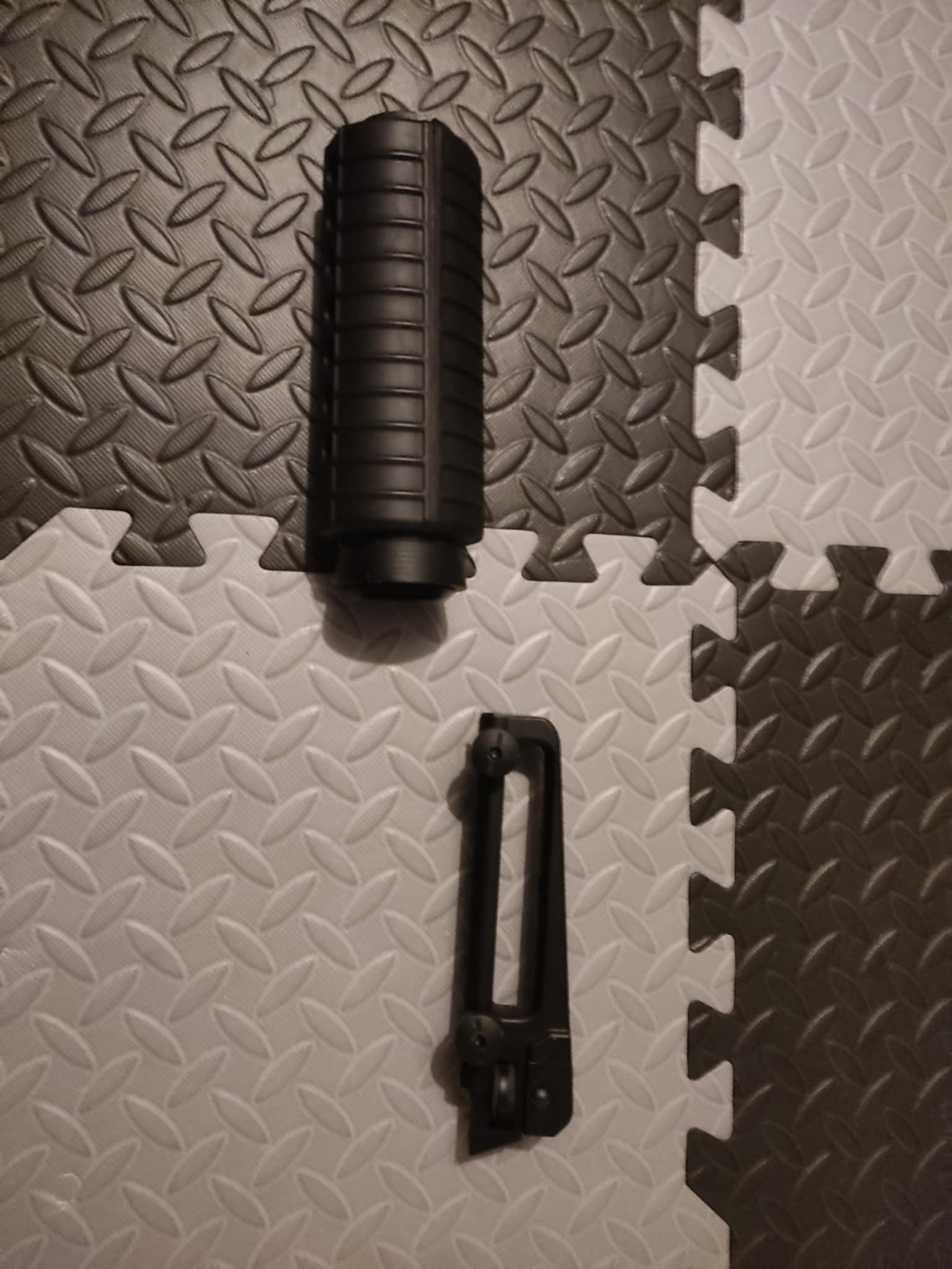 Metalowy chwyt transportowy + front M4