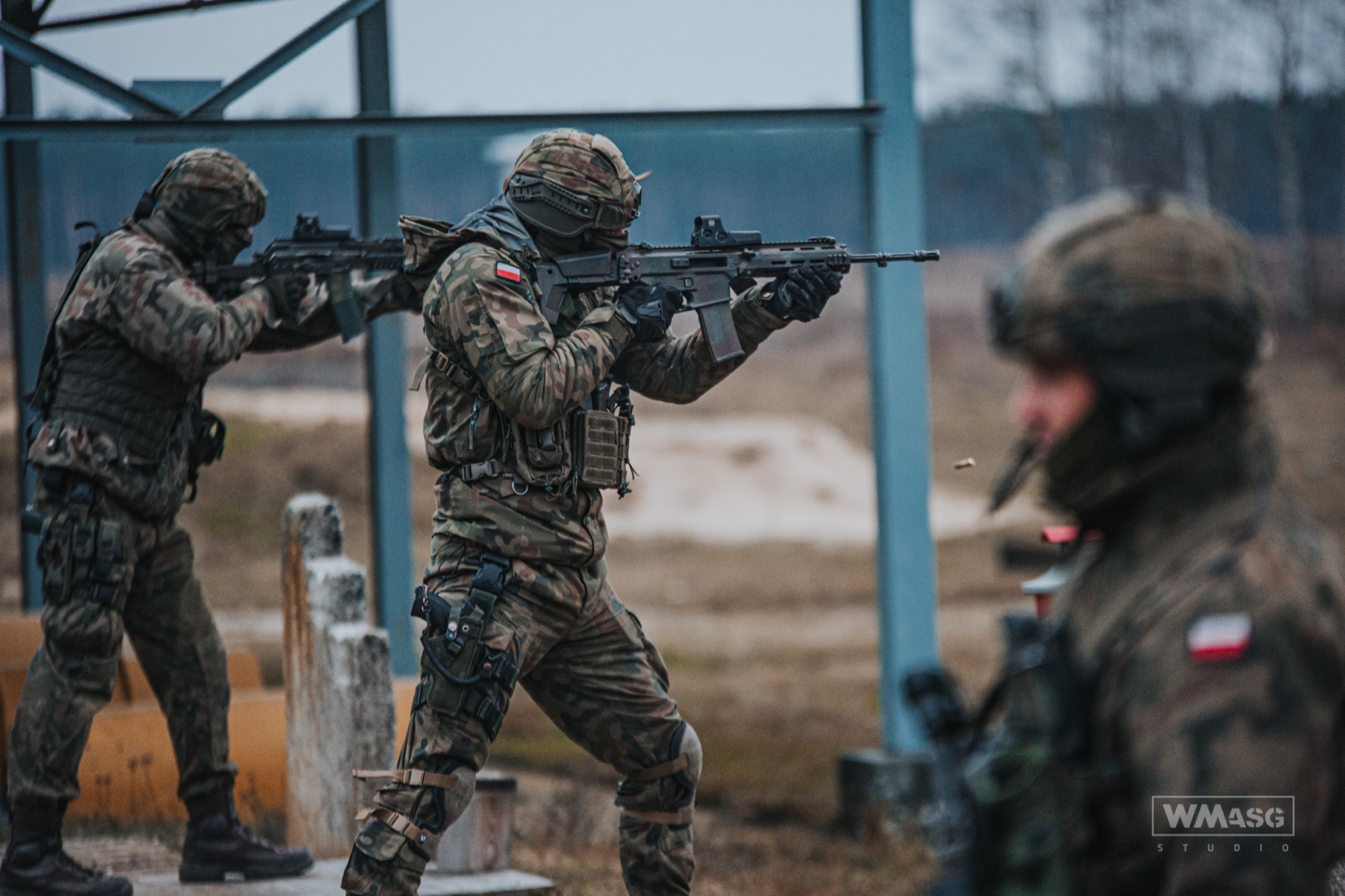 With paratroopers at the training grounds