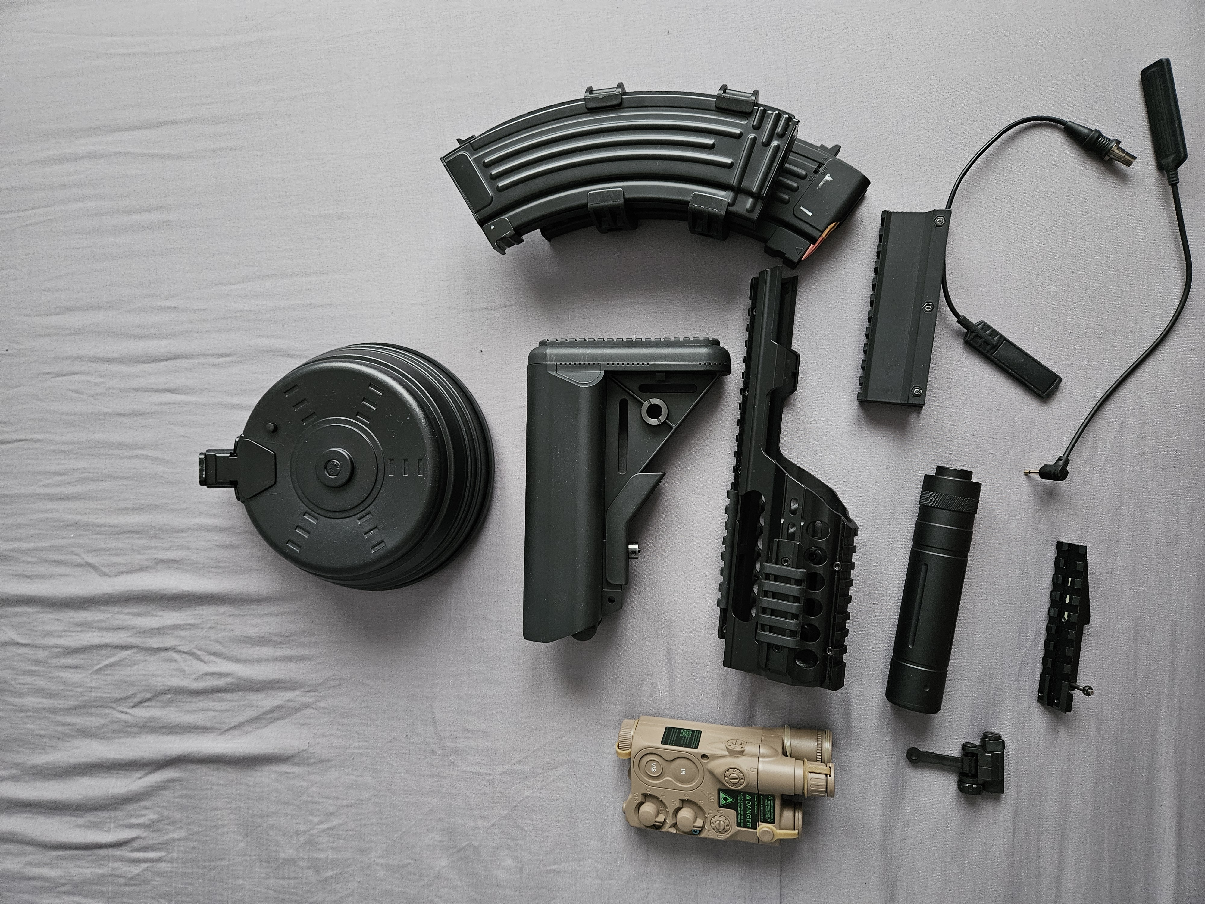 Akcesoria m4 mp5 ak cyma s&t wadsn czyszczenie szafy