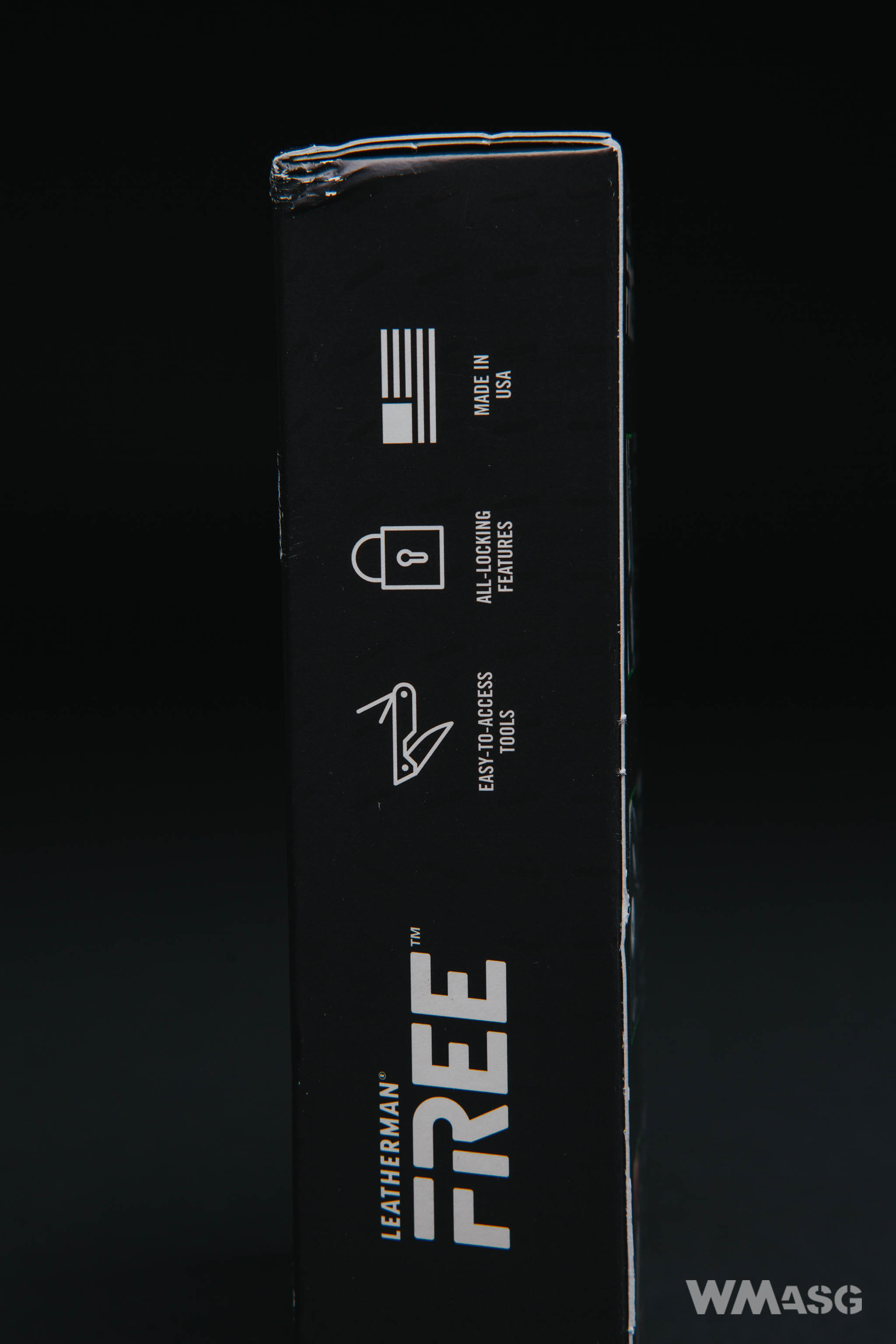 Leatherman FREE K4 (stiudio)